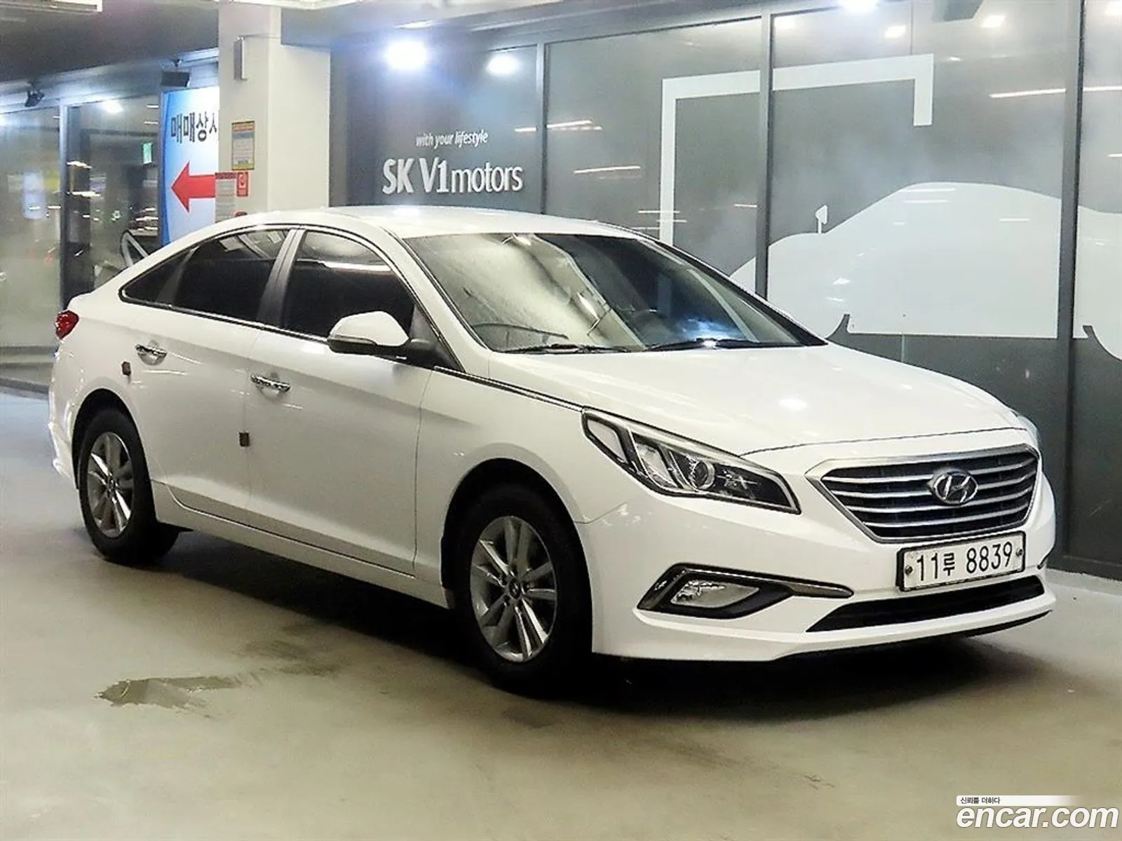 Hyundai LF Sonata 2015 — 14