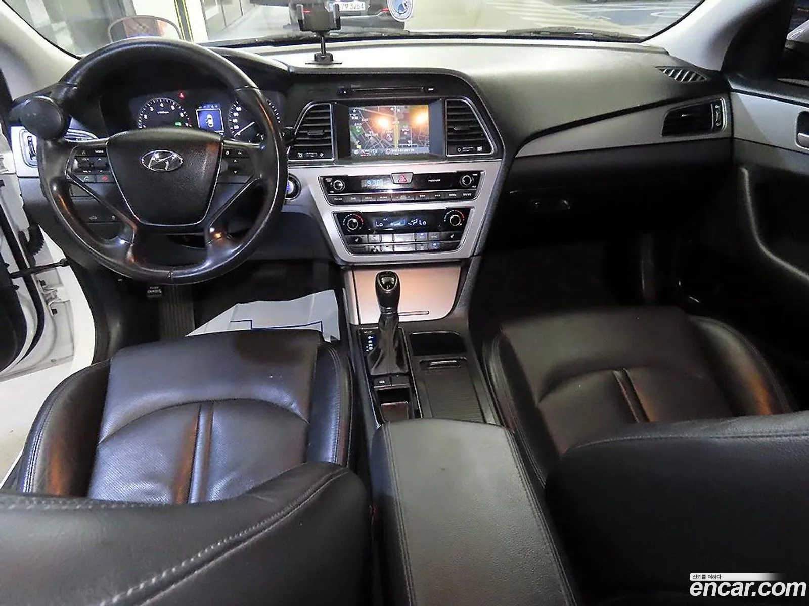 Hyundai LF Sonata 2015 — 3