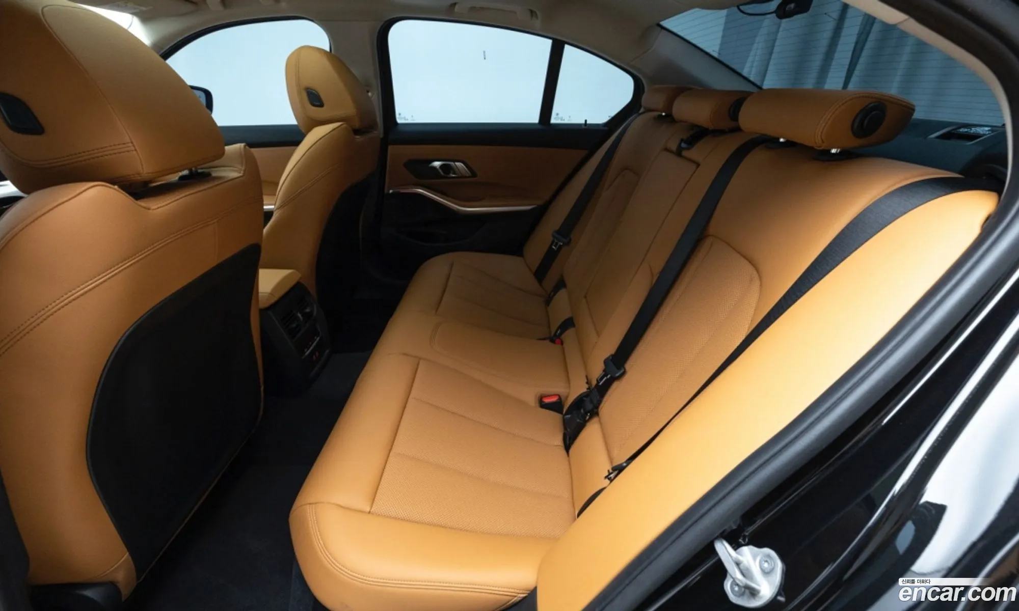 BMW 3 Series 2025 — 19