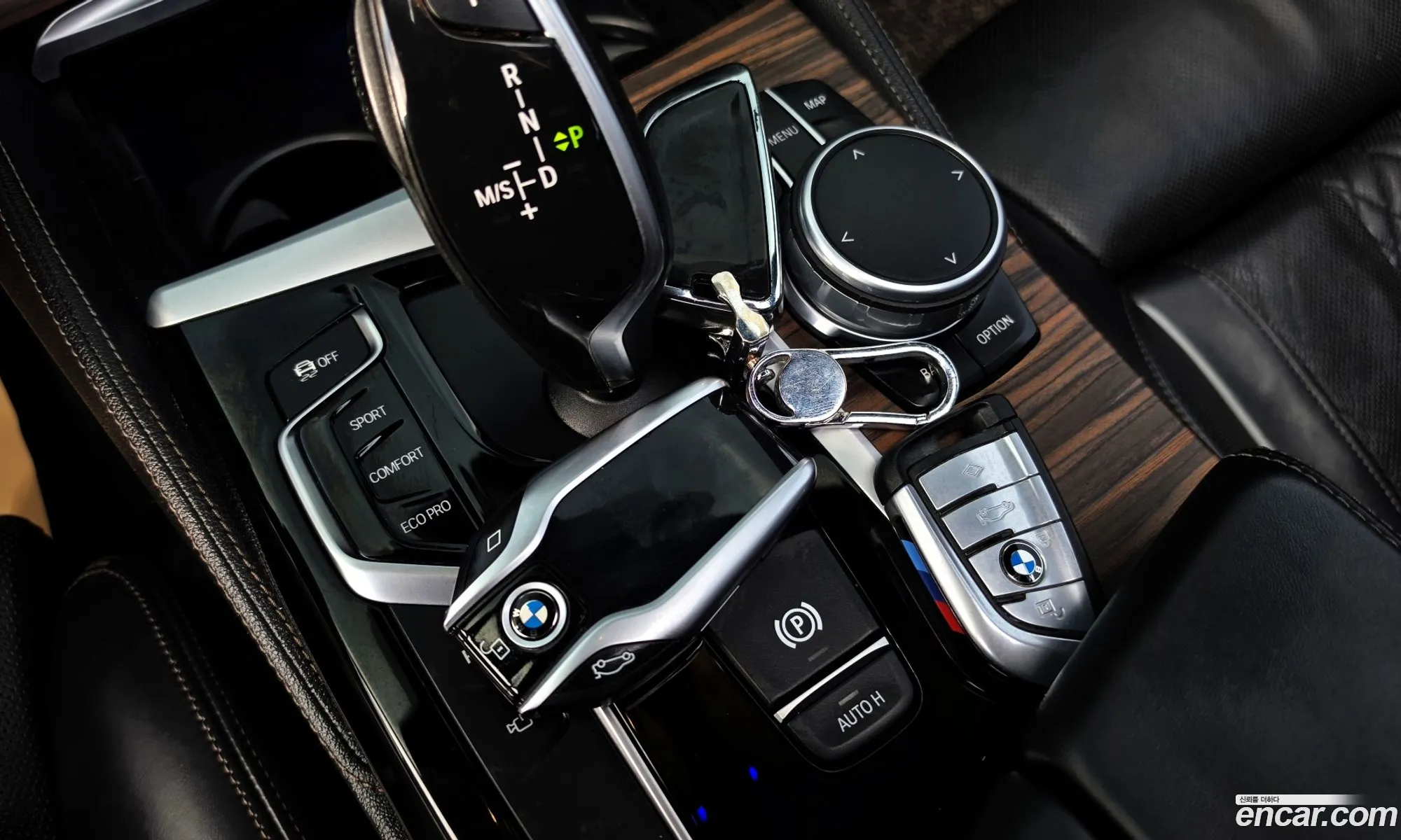 BMW 5 Series 2017 — 5