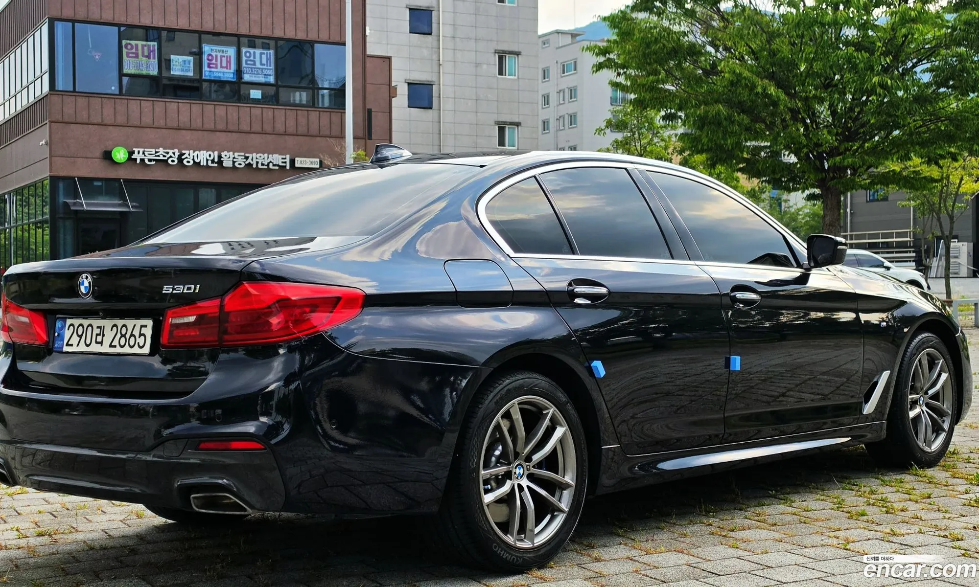 BMW 5 Series 2017 — 16