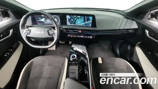 Kia EV6 2023 — 4
