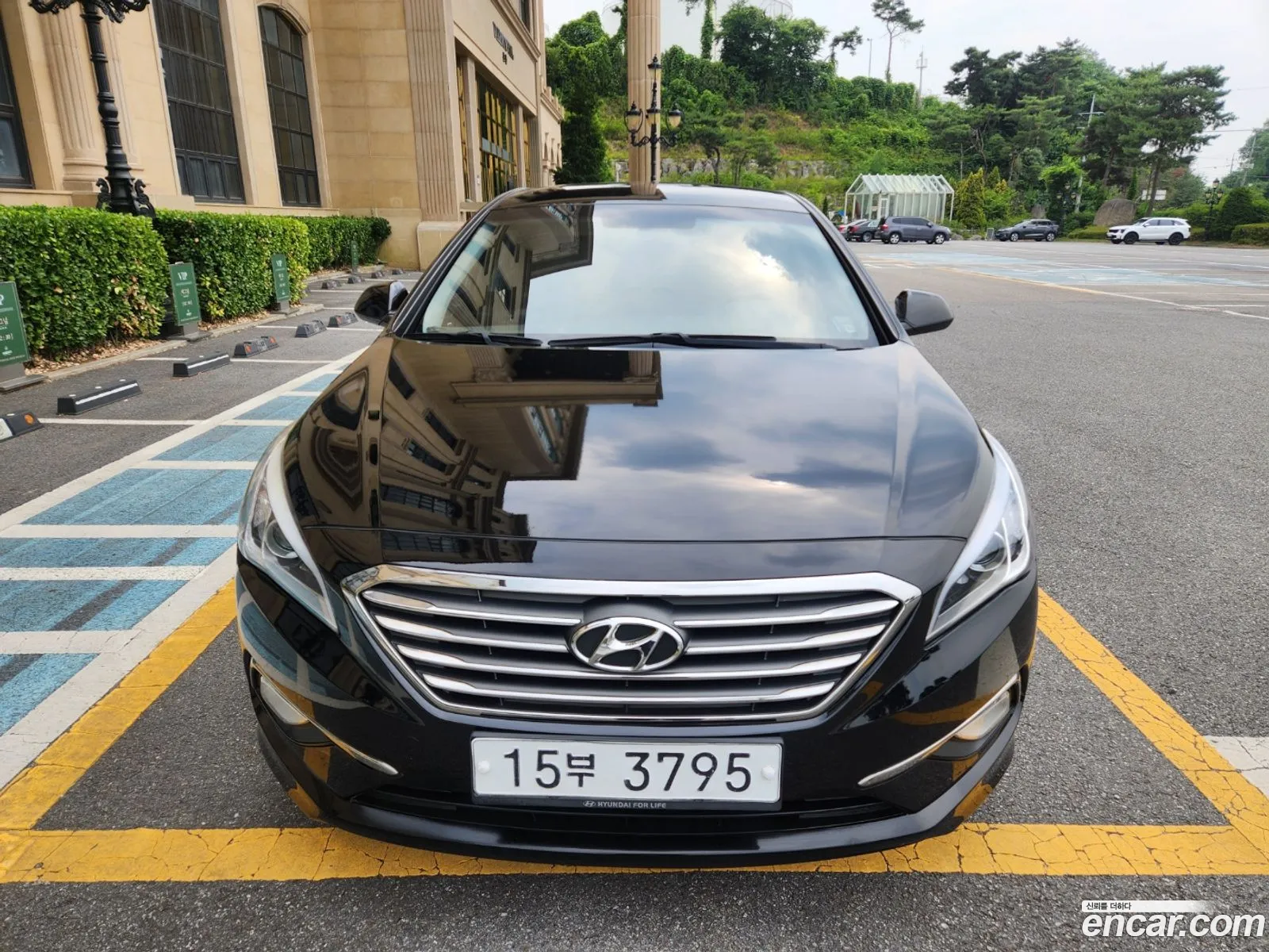 Hyundai LF Sonata 2014 — 17