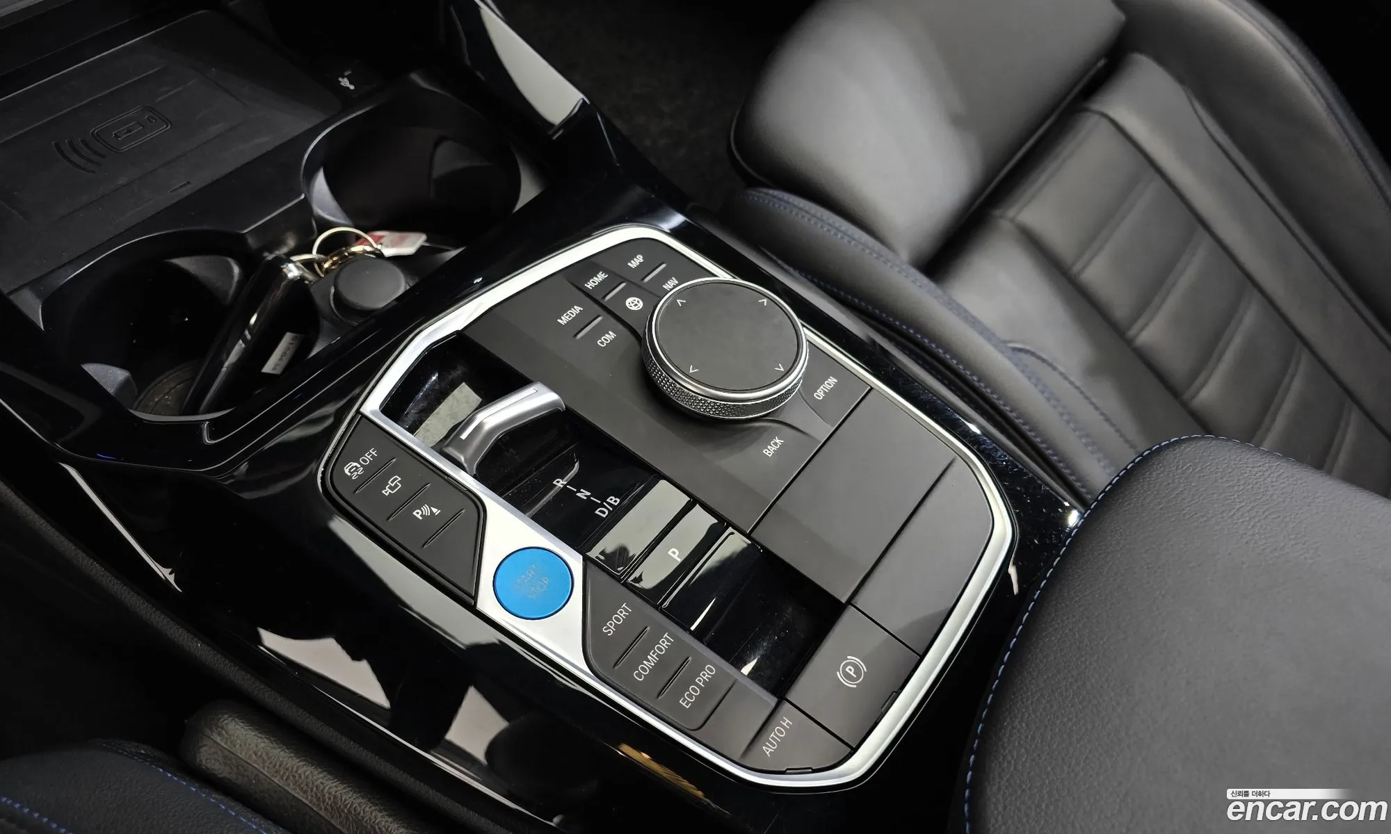 BMW iX3 2024 WBY41DU05RSD30395 — 8