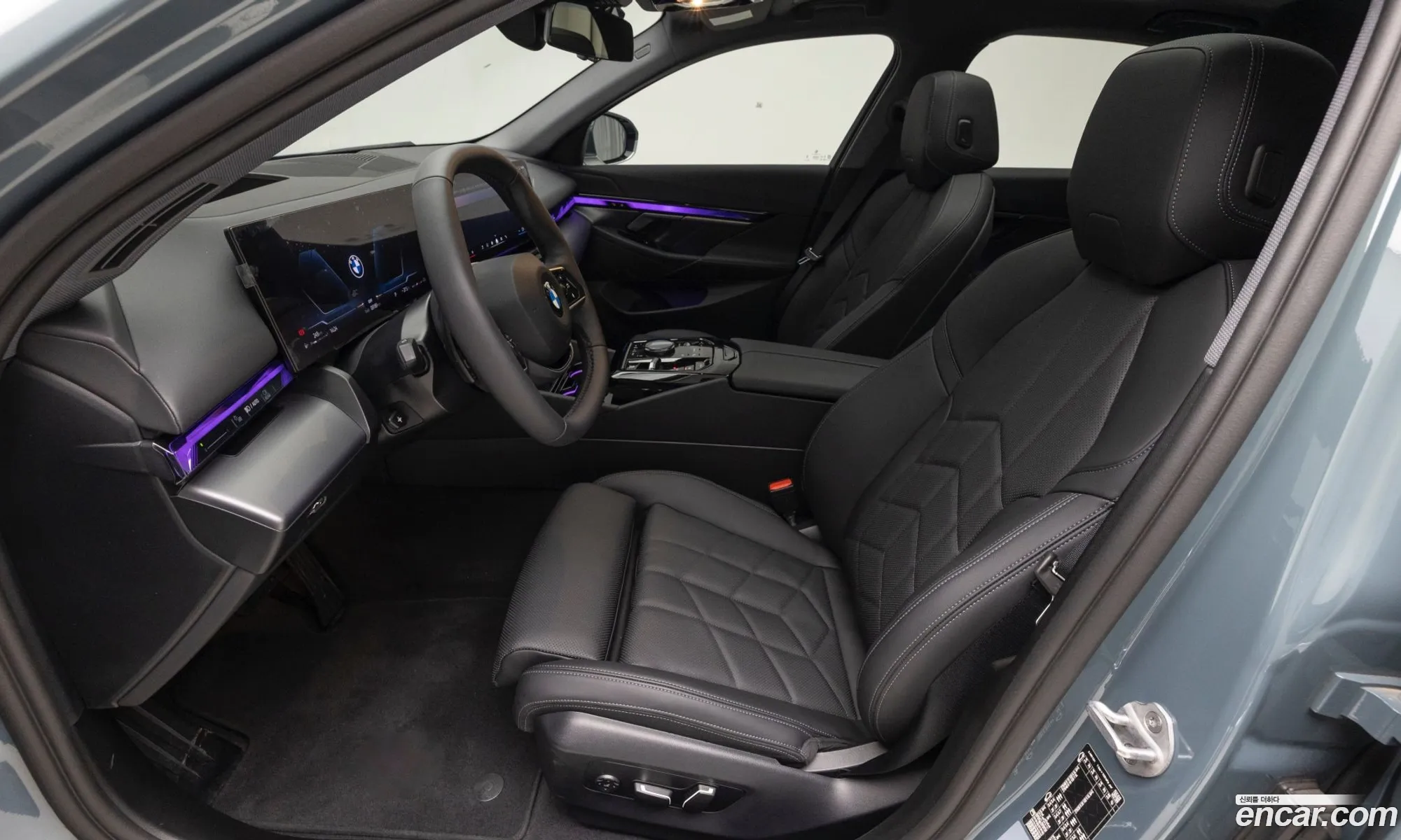 BMW 5 Series 2025 — 9