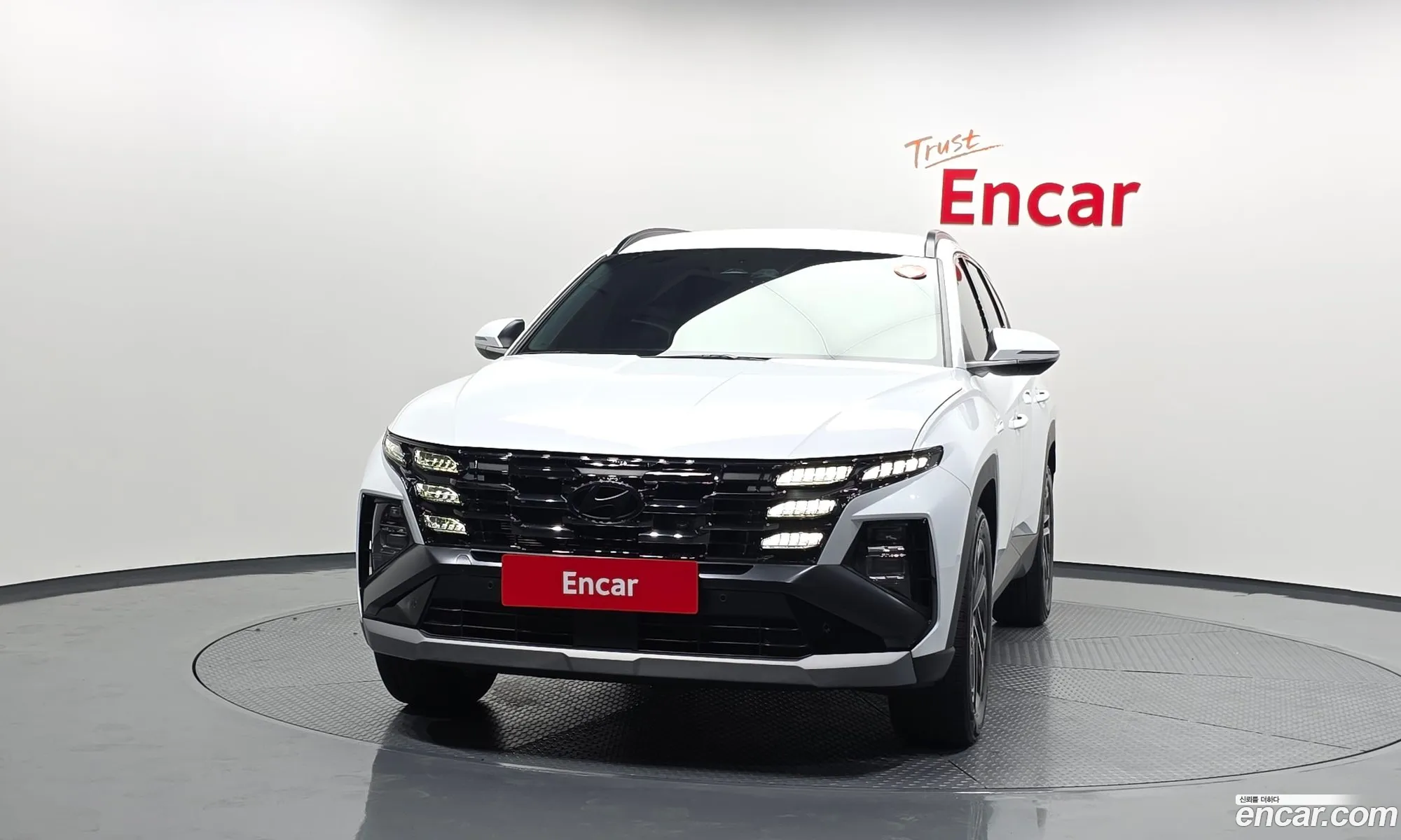 Hyundai Tucson Hybrid 2025 — 5