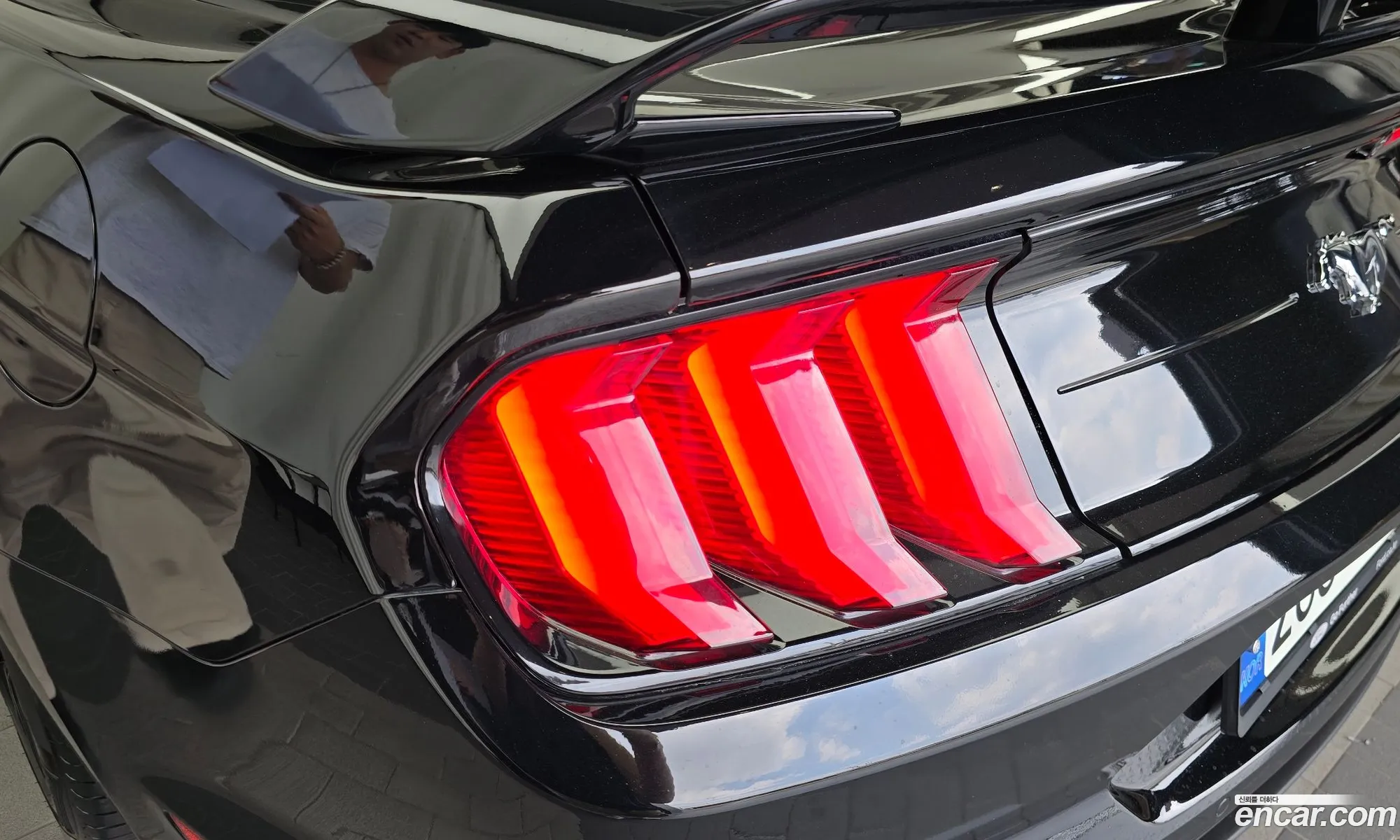 Ford Mustang 2021 — 24