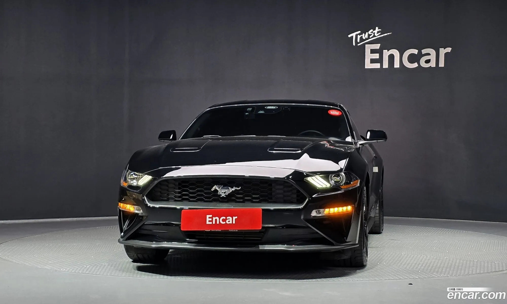 Ford Mustang 2021 — 34