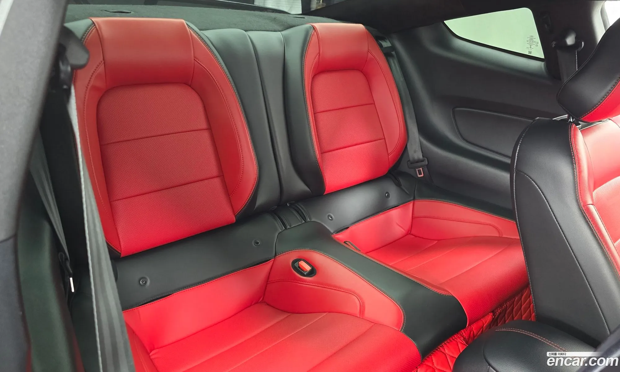 Ford Mustang 2021 — 31