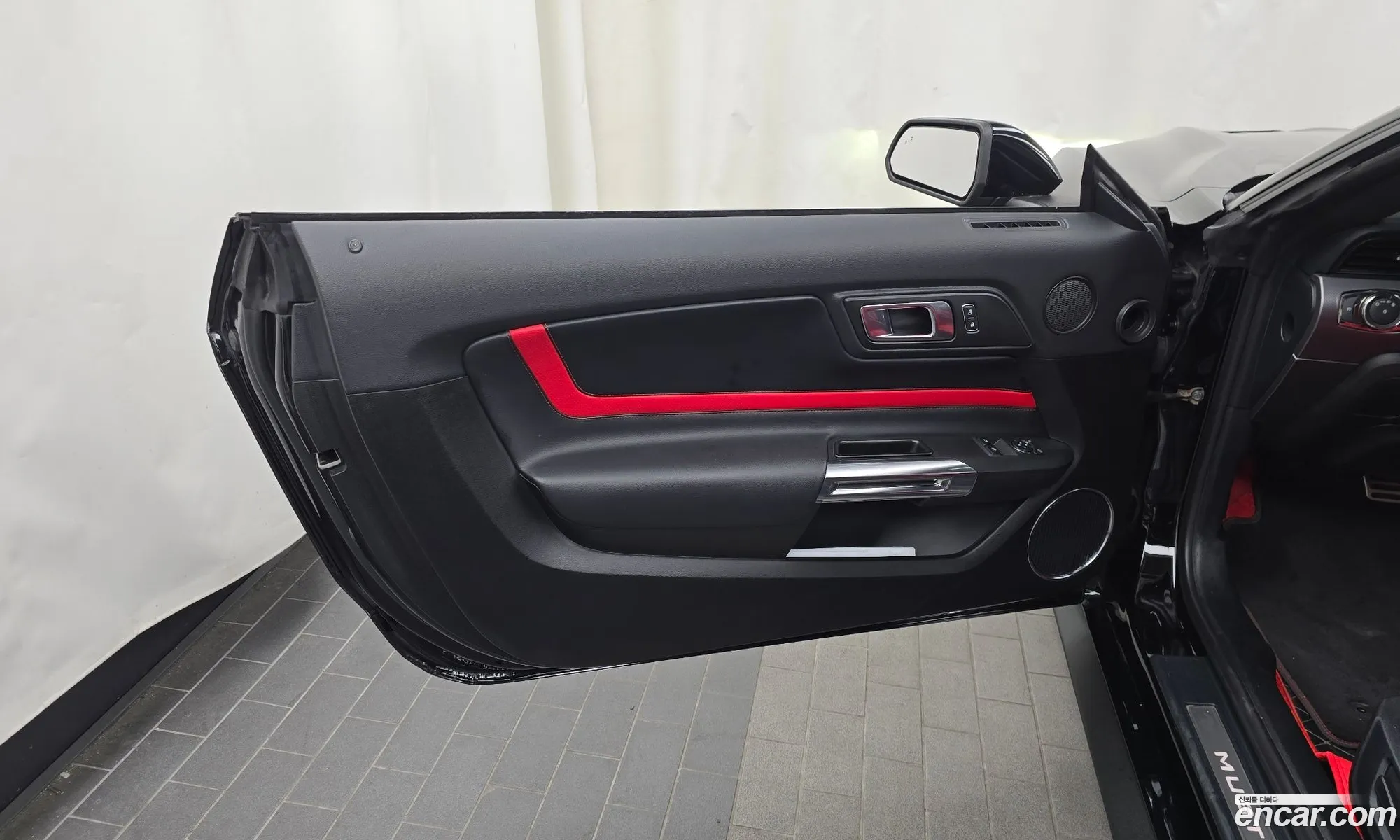 Ford Mustang 2021 — 9