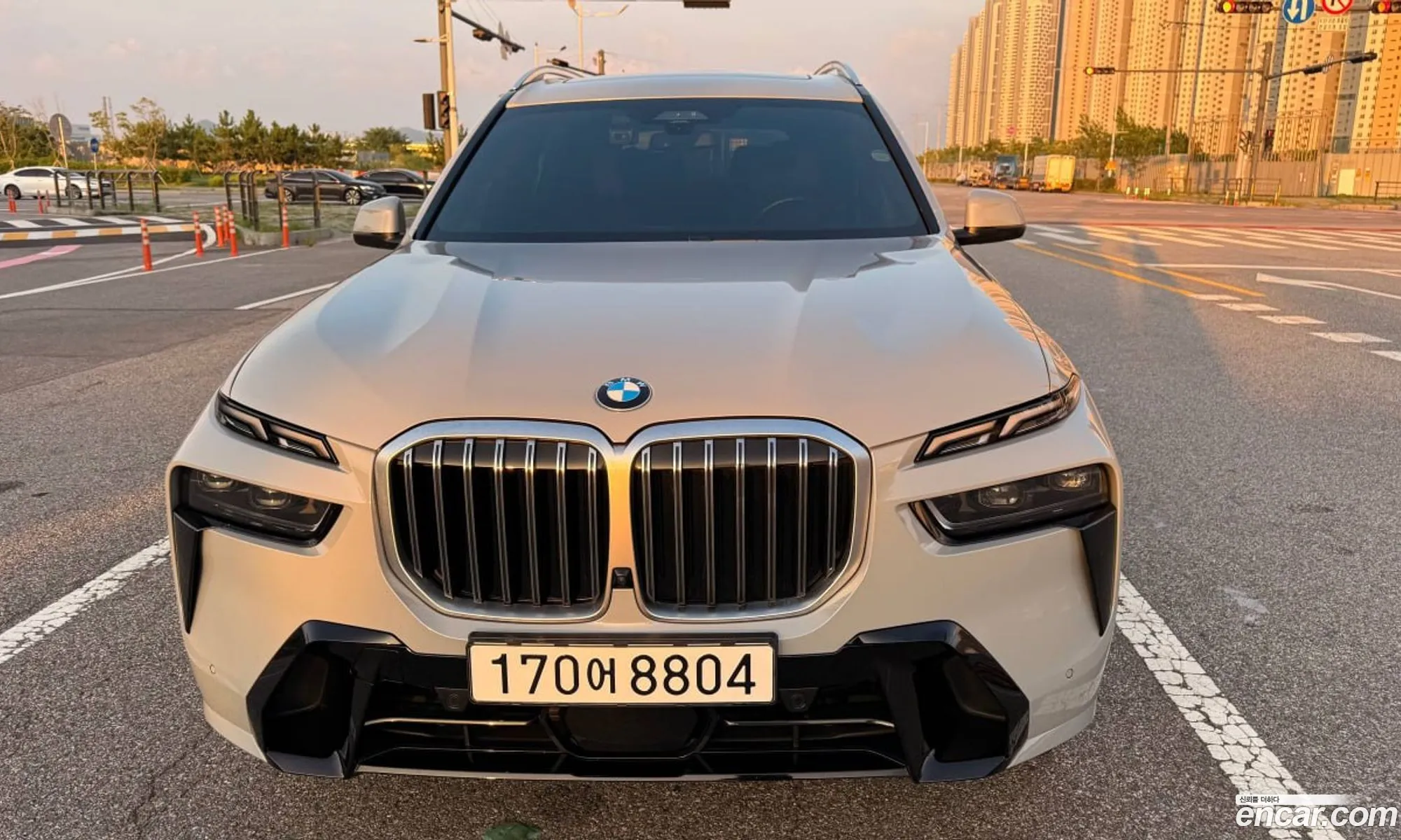 BMW X7 2023 — 12