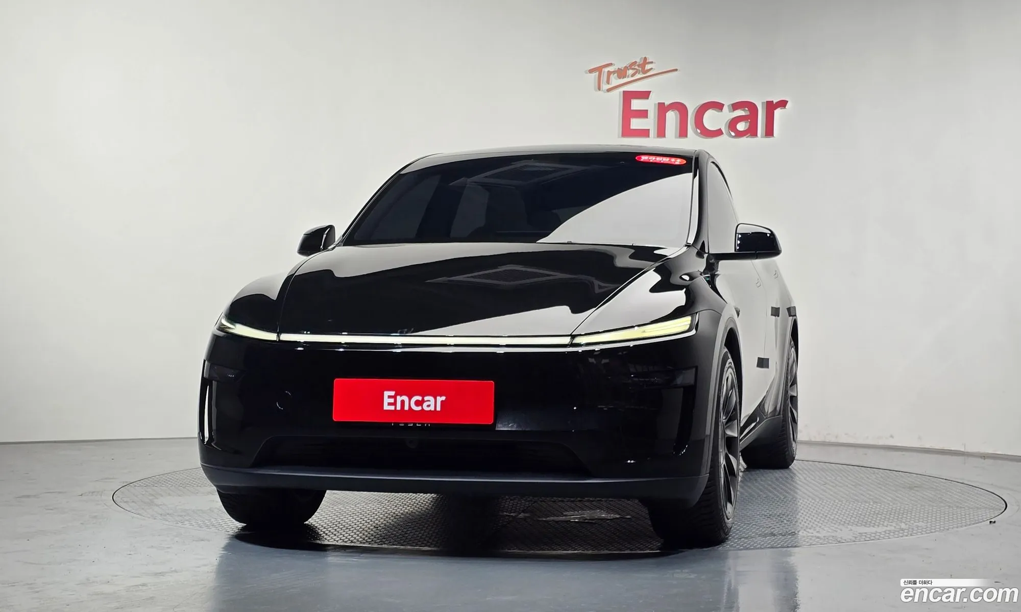 Tesla Model Y 2025 LRWYGCFJ0SC237375 — 17
