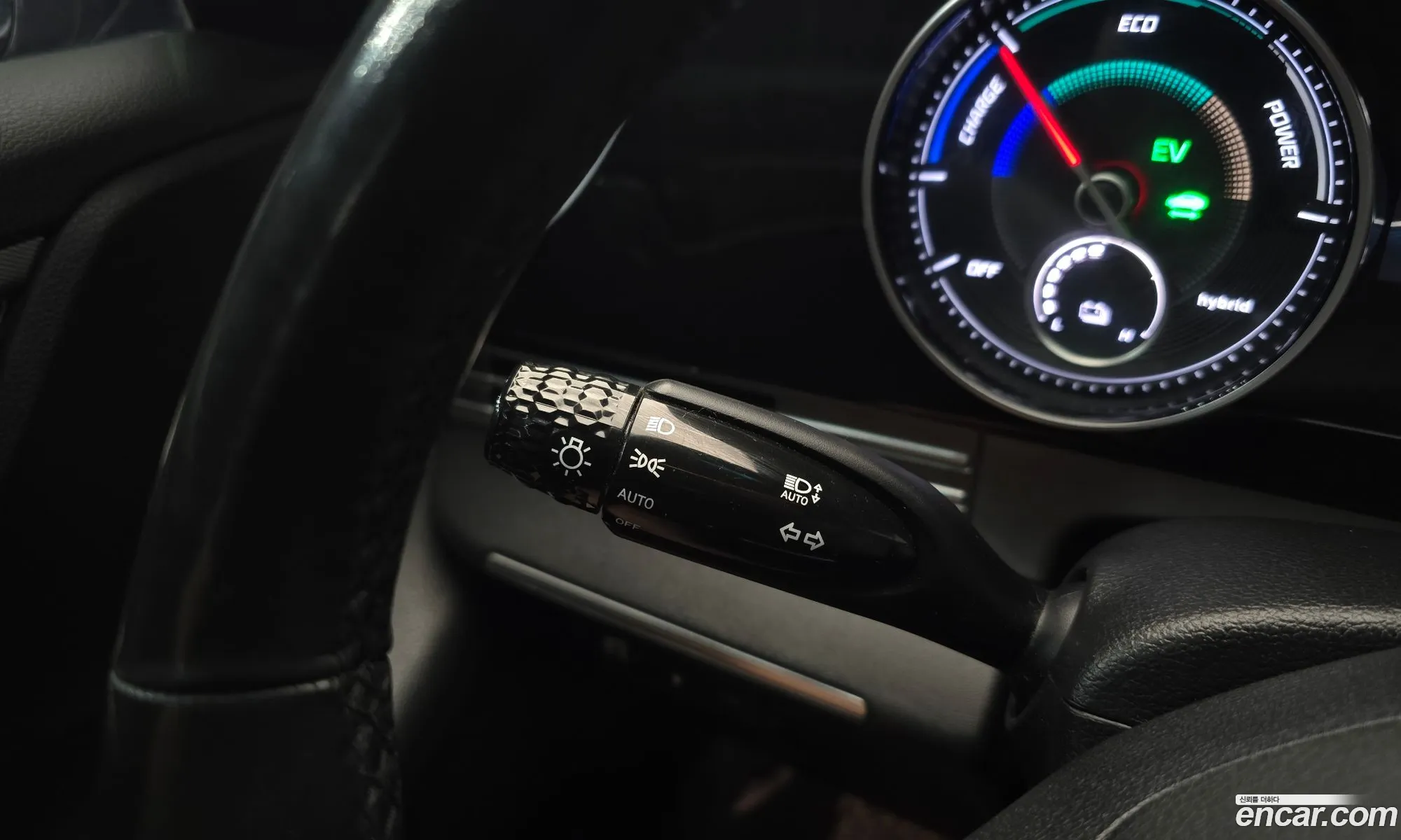 Hyundai Grandeur IG Hybrid 2020 — 10