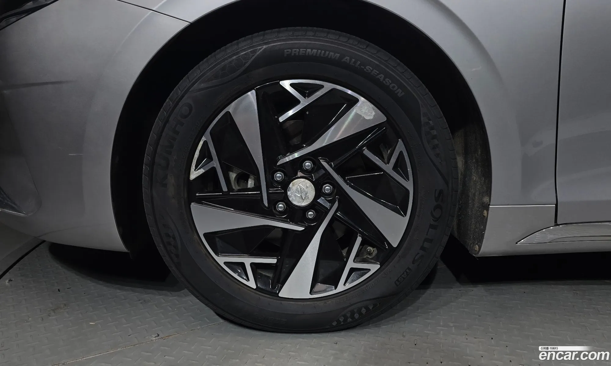 Hyundai Grandeur IG Hybrid 2020 — 9