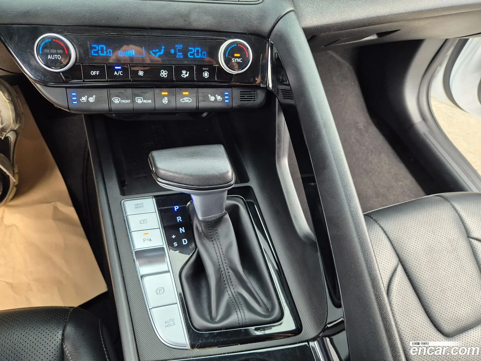 Hyundai Elantra 2022 — 6