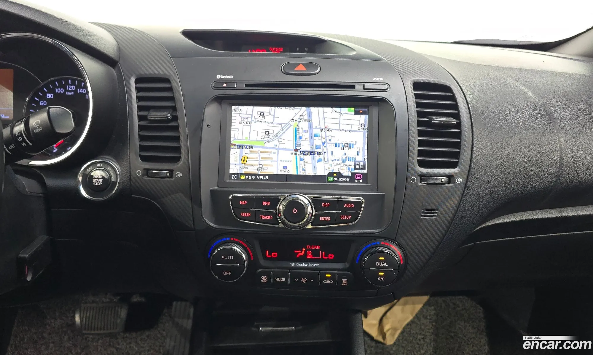 Kia K3 2013 — 8