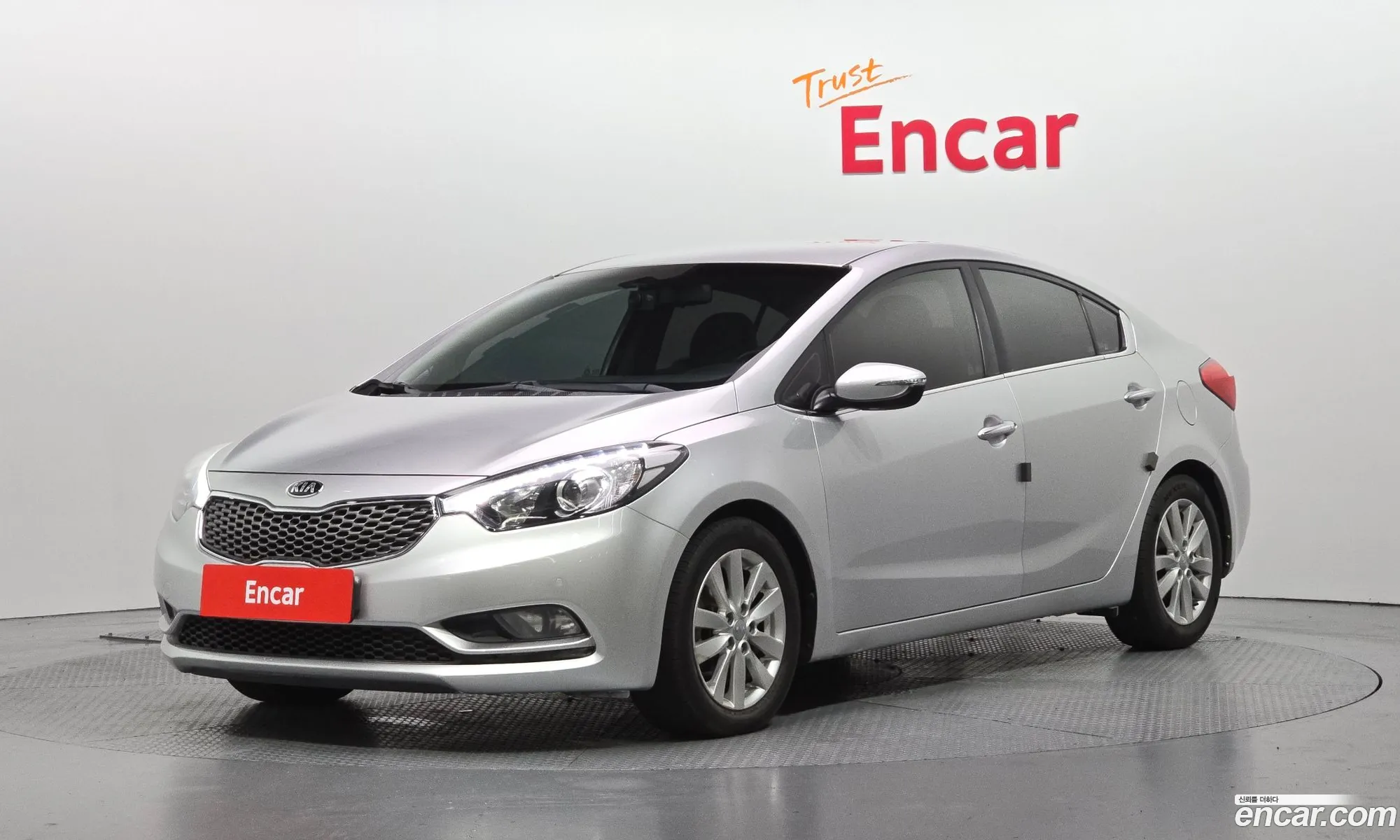 Kia K3 2013 — 16