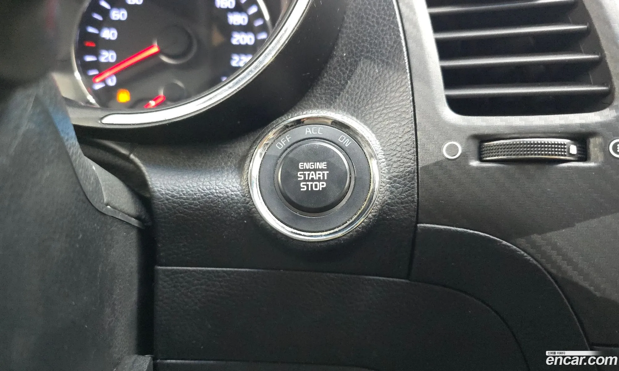 Kia K3 2013 — 18