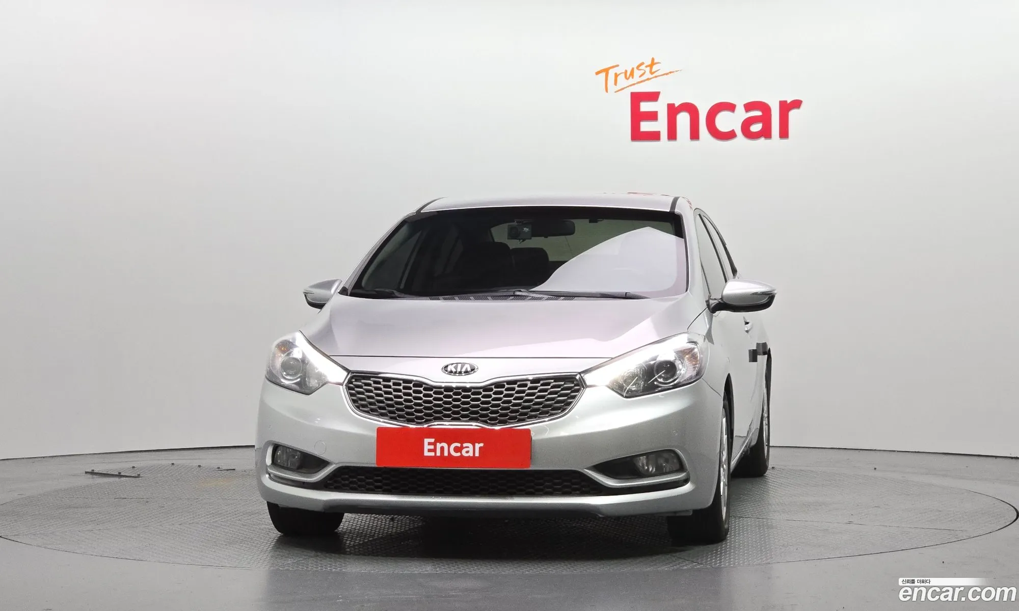 Kia K3 2013 — 17