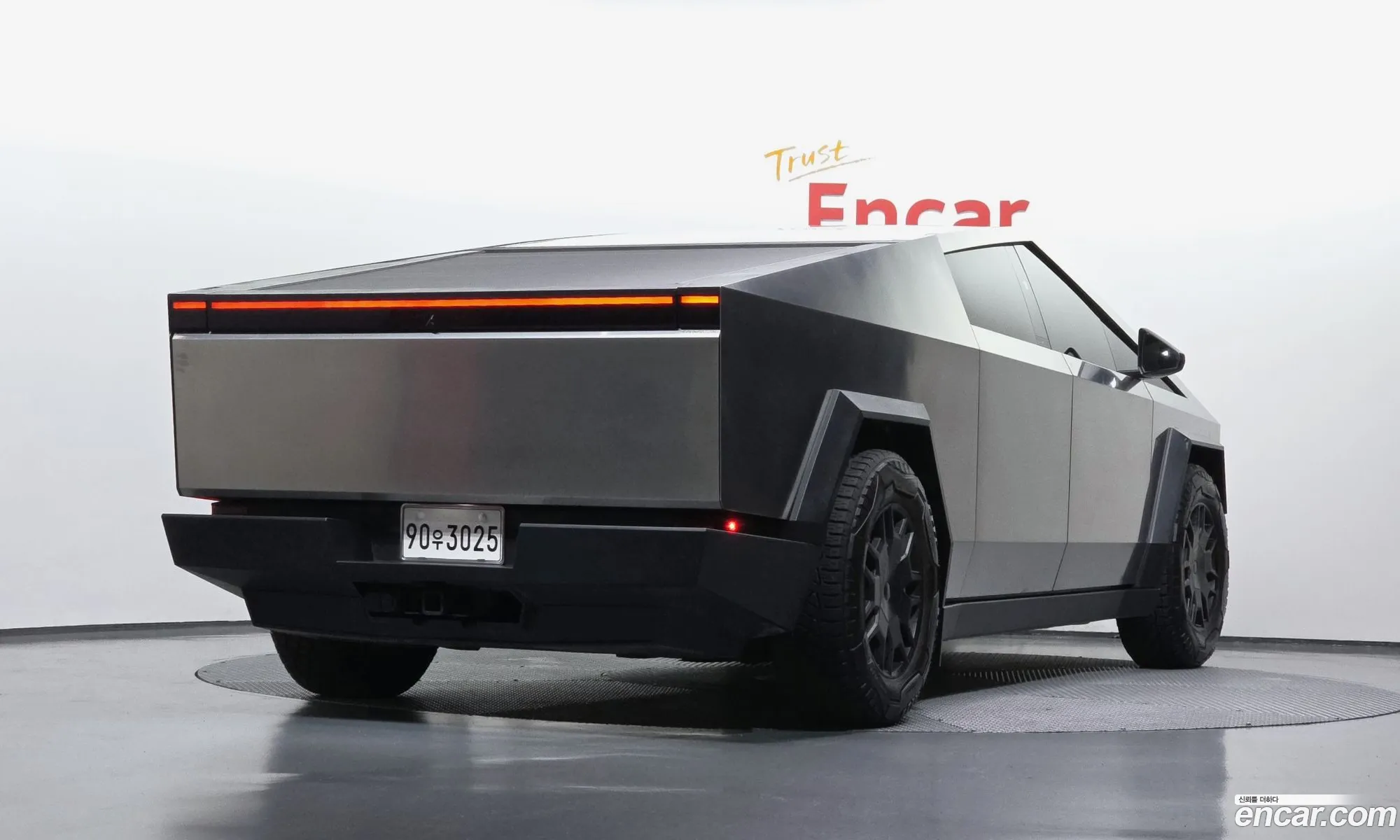 Tesla Cybertruck 2024 — 6