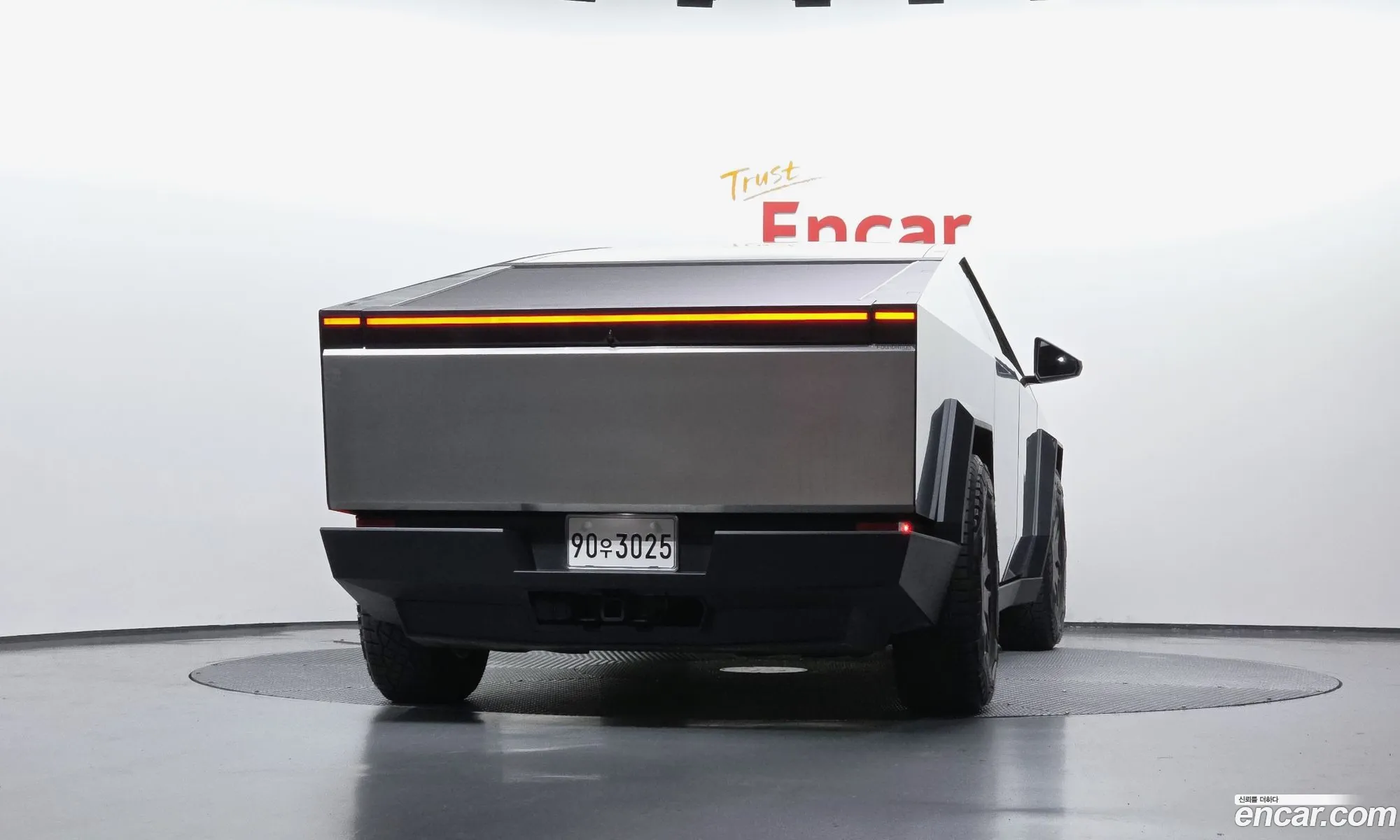 Tesla Cybertruck