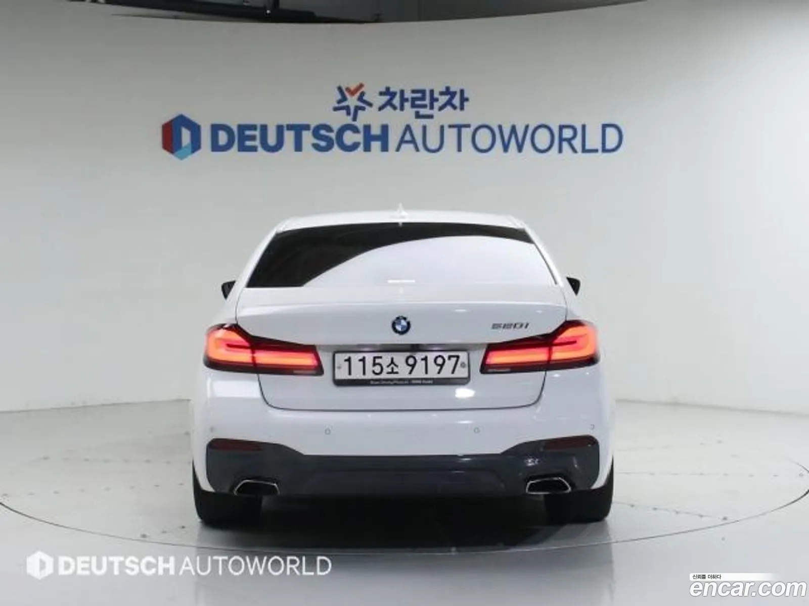 BMW 5 Series 2021 — 17