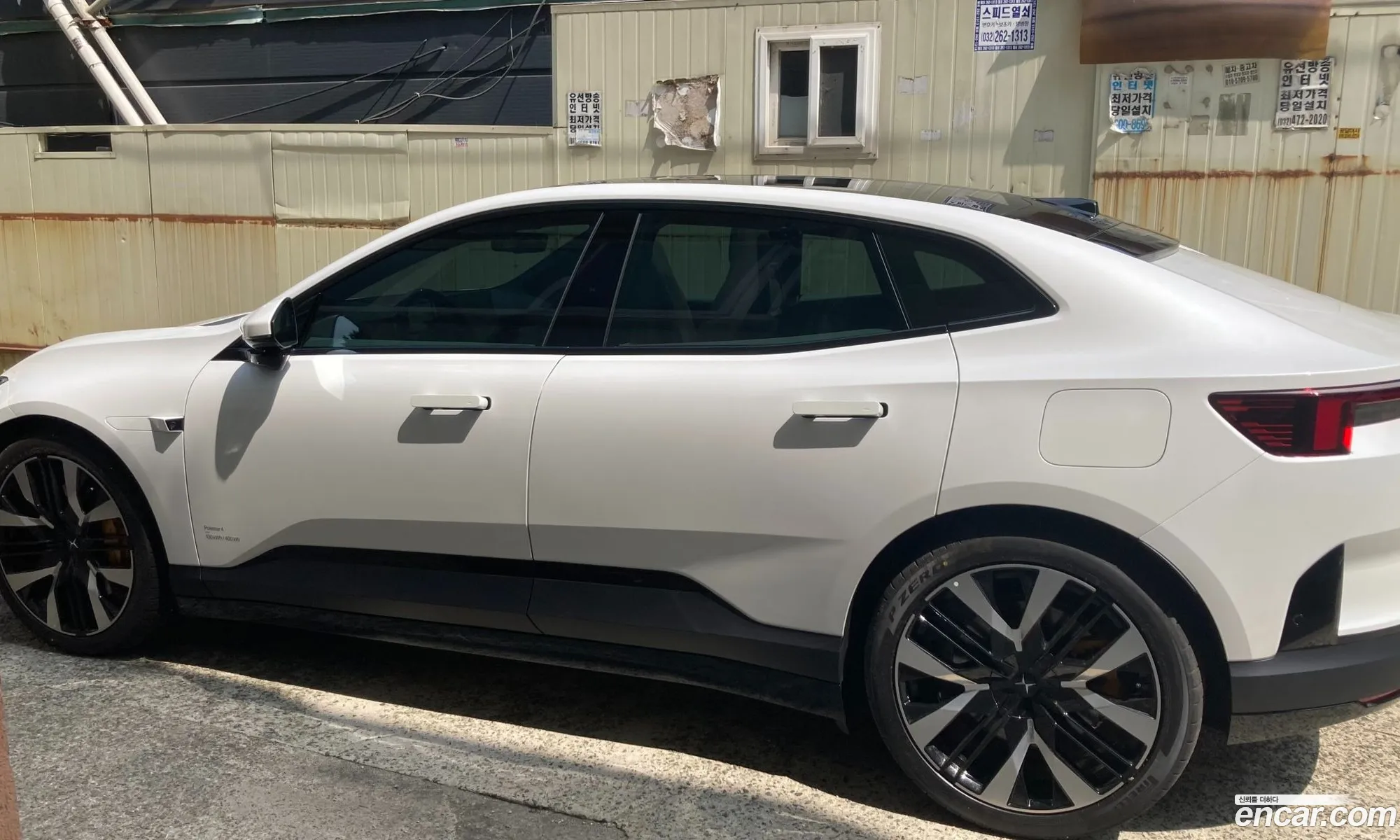 Polestar Polestar 4 2026 — 17