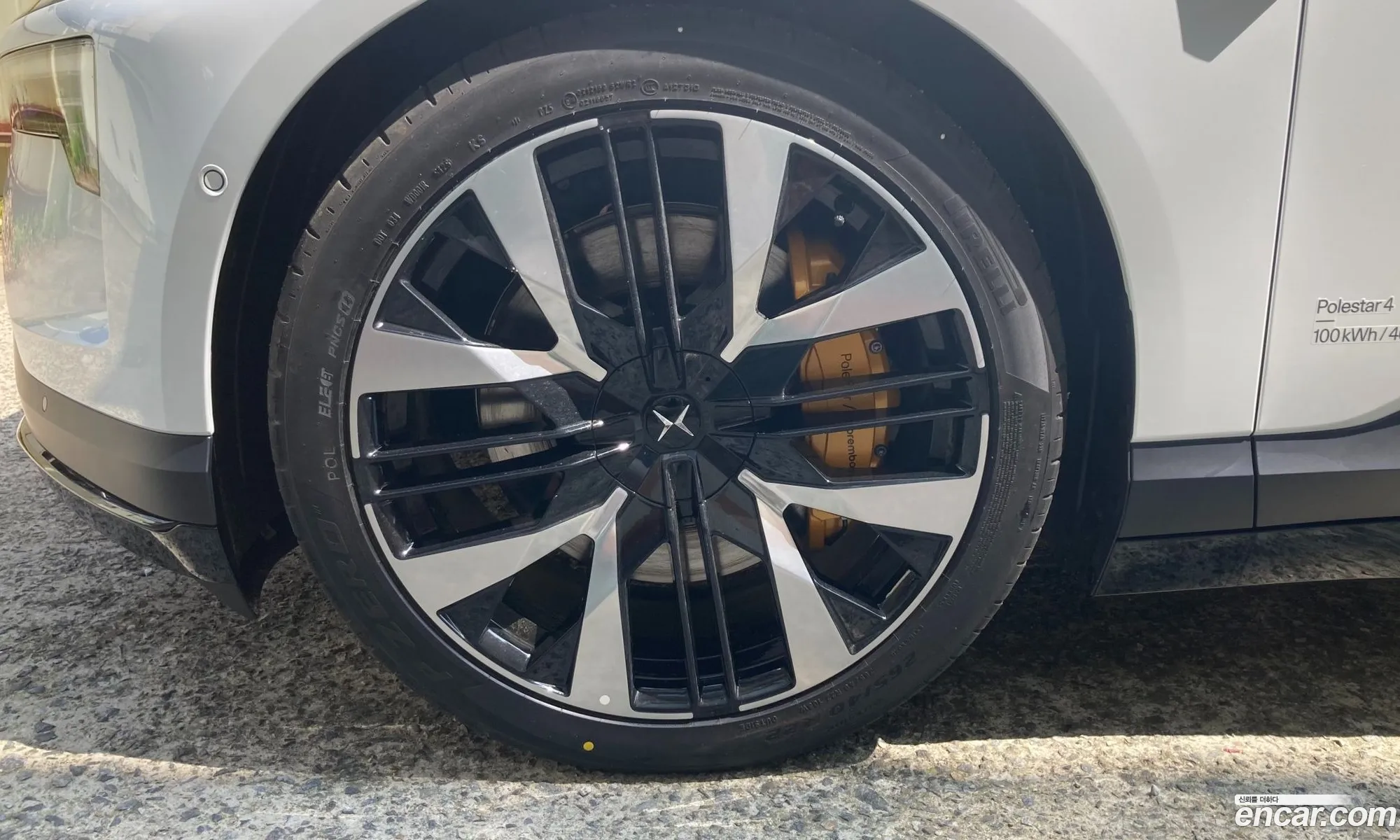 Polestar Polestar 4 2026 — 12