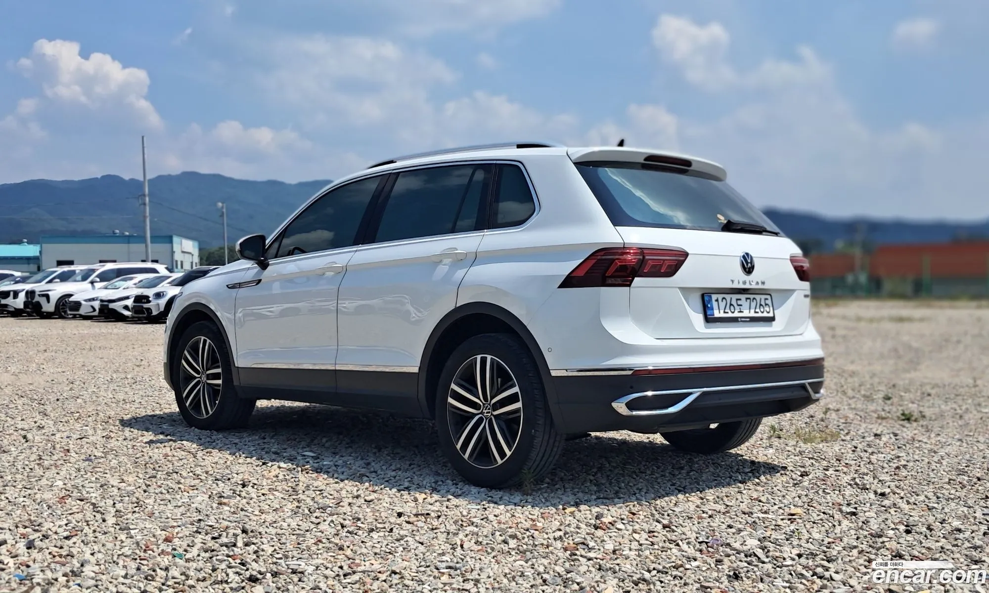 Volkswagen Tiguan 2023 — 10