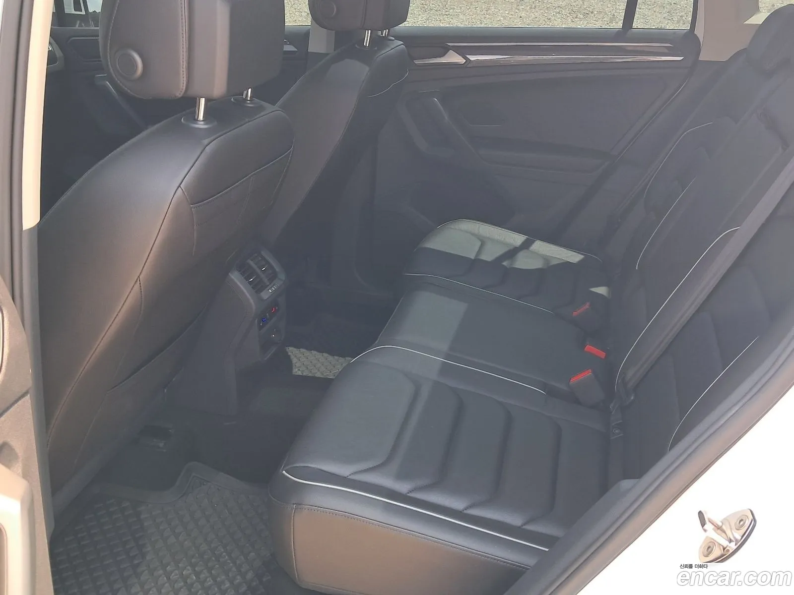 Volkswagen Tiguan 2023 — 15