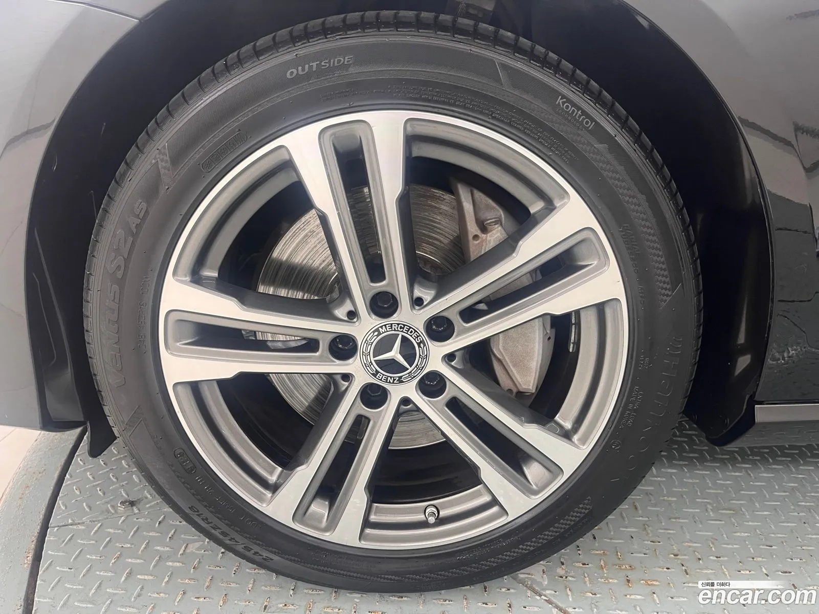 Mercedes-Benz E-Class W213 2022 — 5