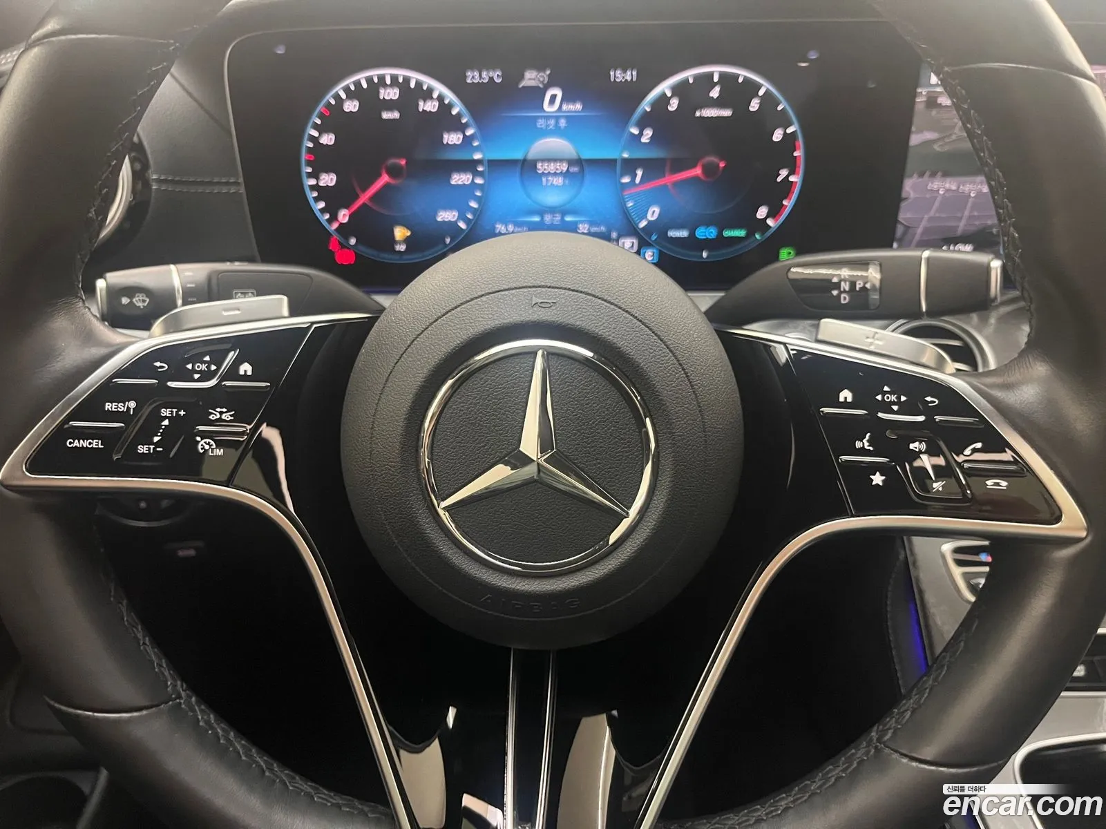 Mercedes-Benz E-Class W213 2022 — 11