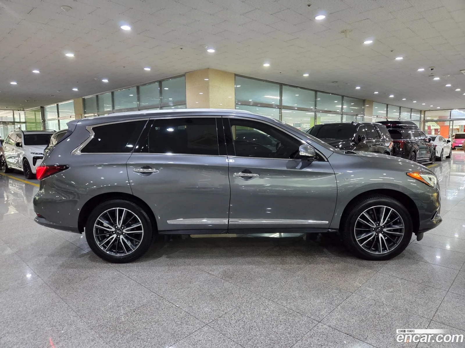 Infiniti QX60 2018 — 7