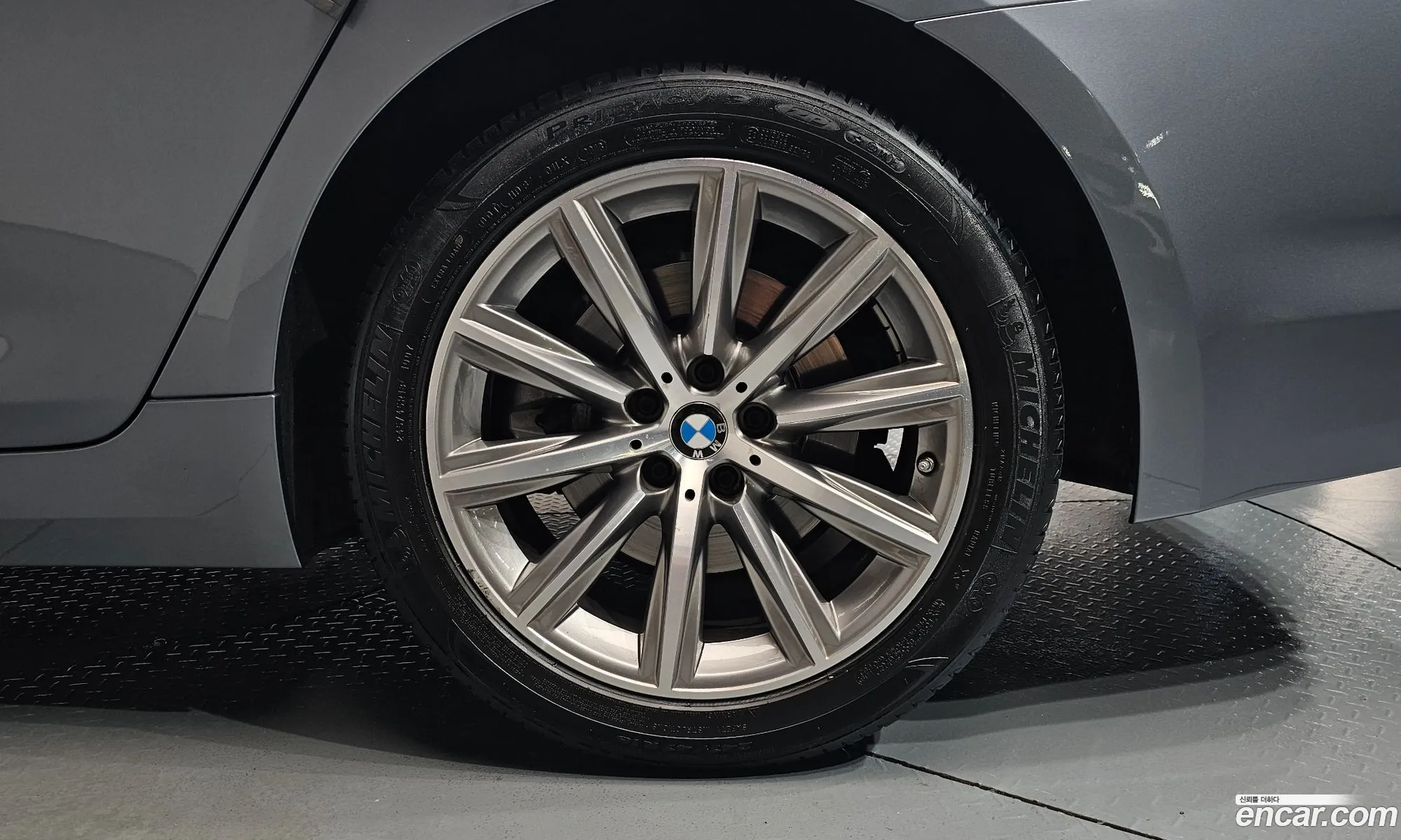 BMW 5 Series 2018 — 7