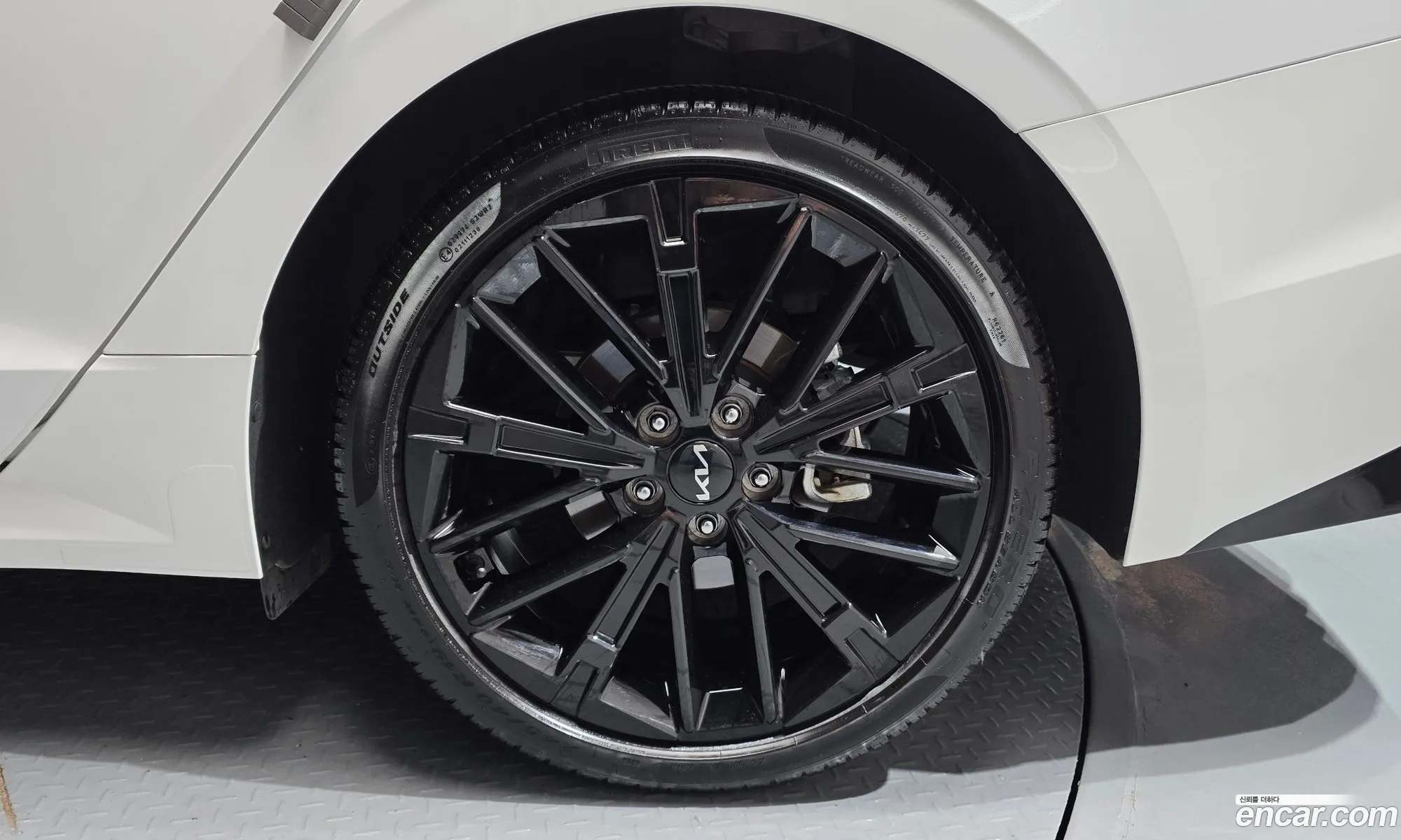 Kia K5 2025 — 14