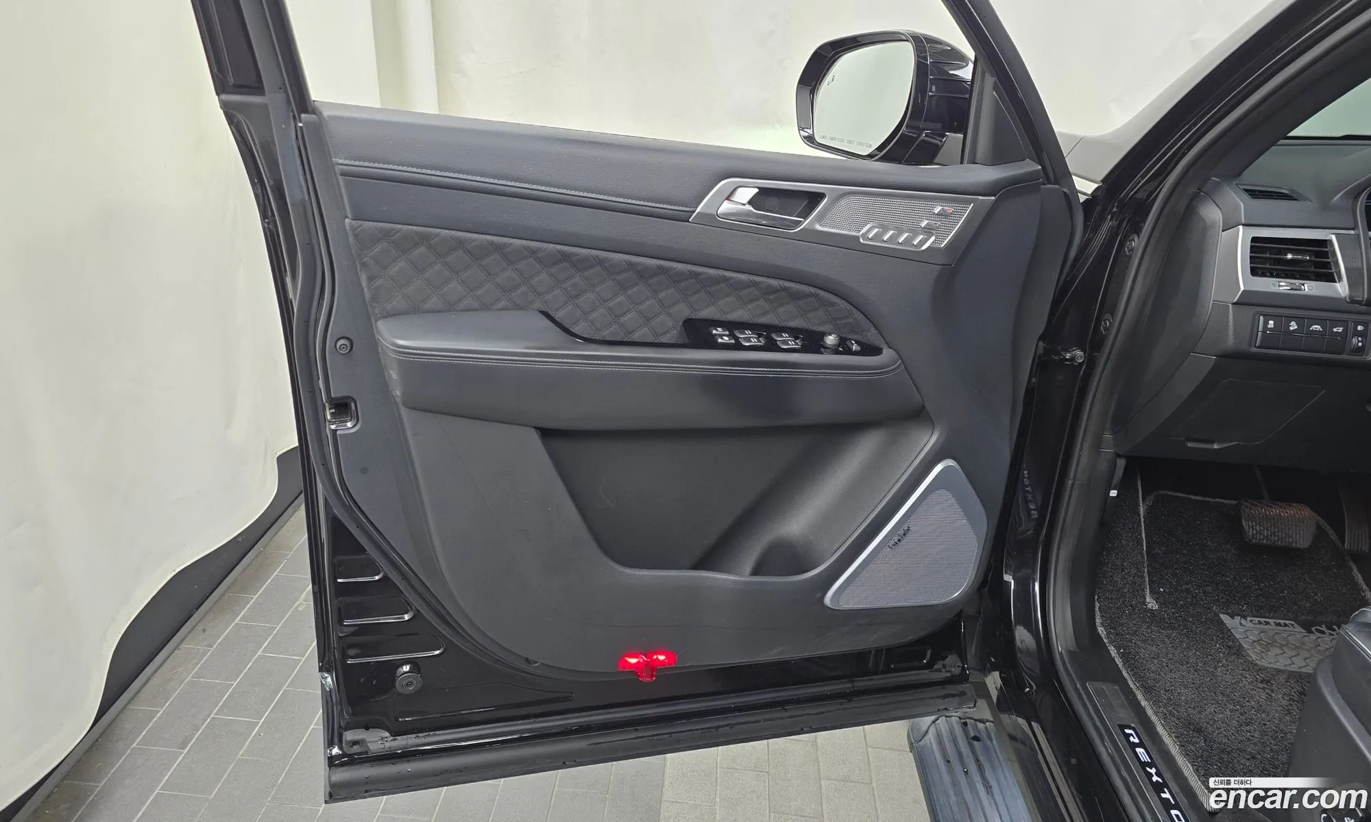 KG Mobility (SsangYong) Rexton 2021 — 24