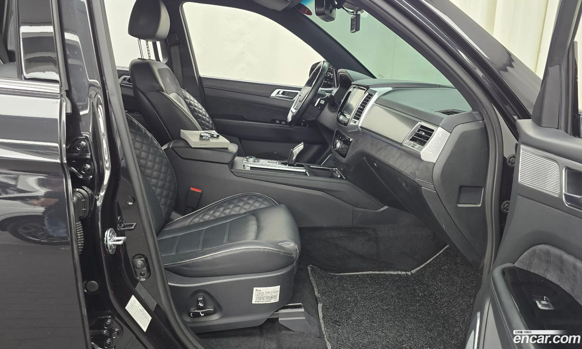 KG Mobility (SsangYong) Rexton 2021 — 31
