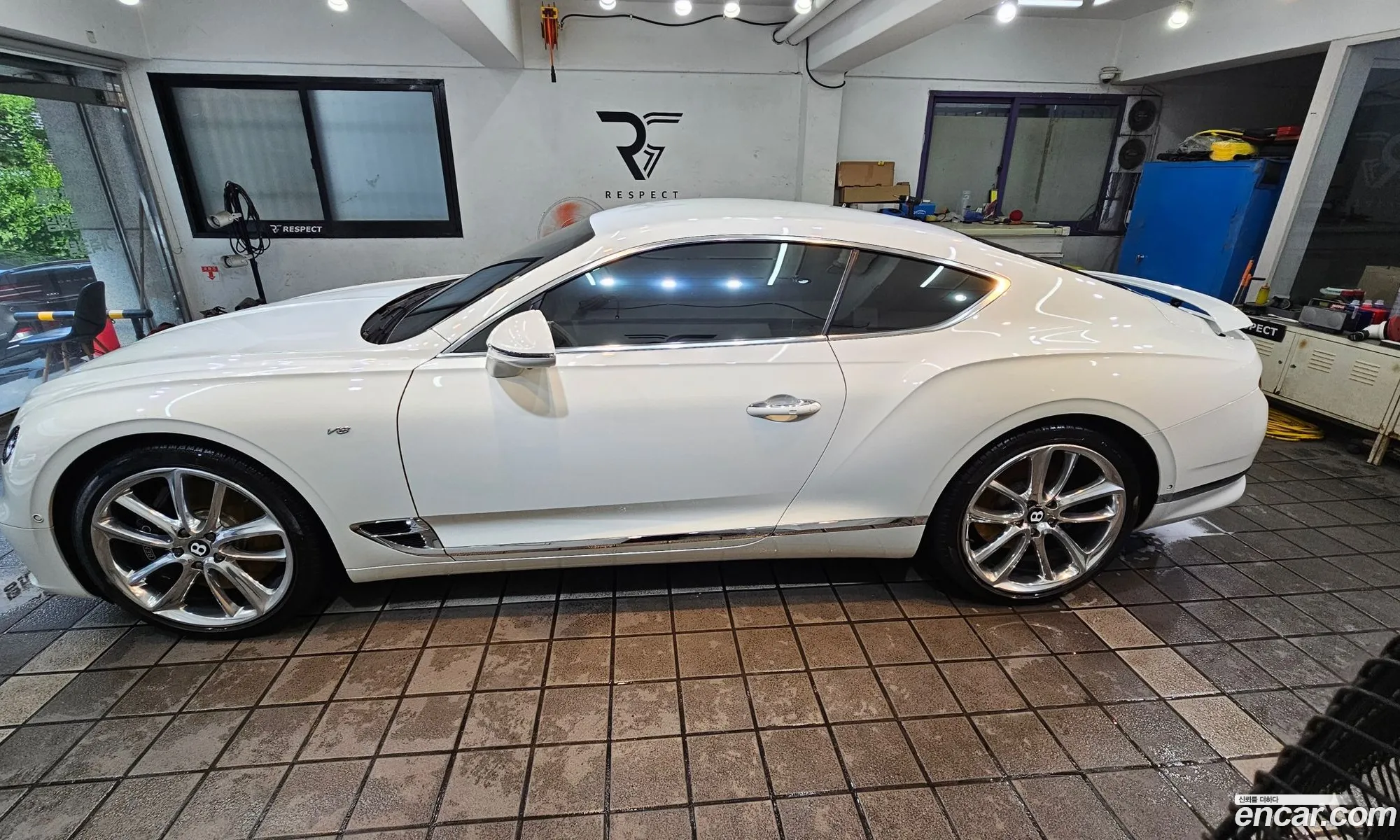 Bentley Continental GT 2020 — 11