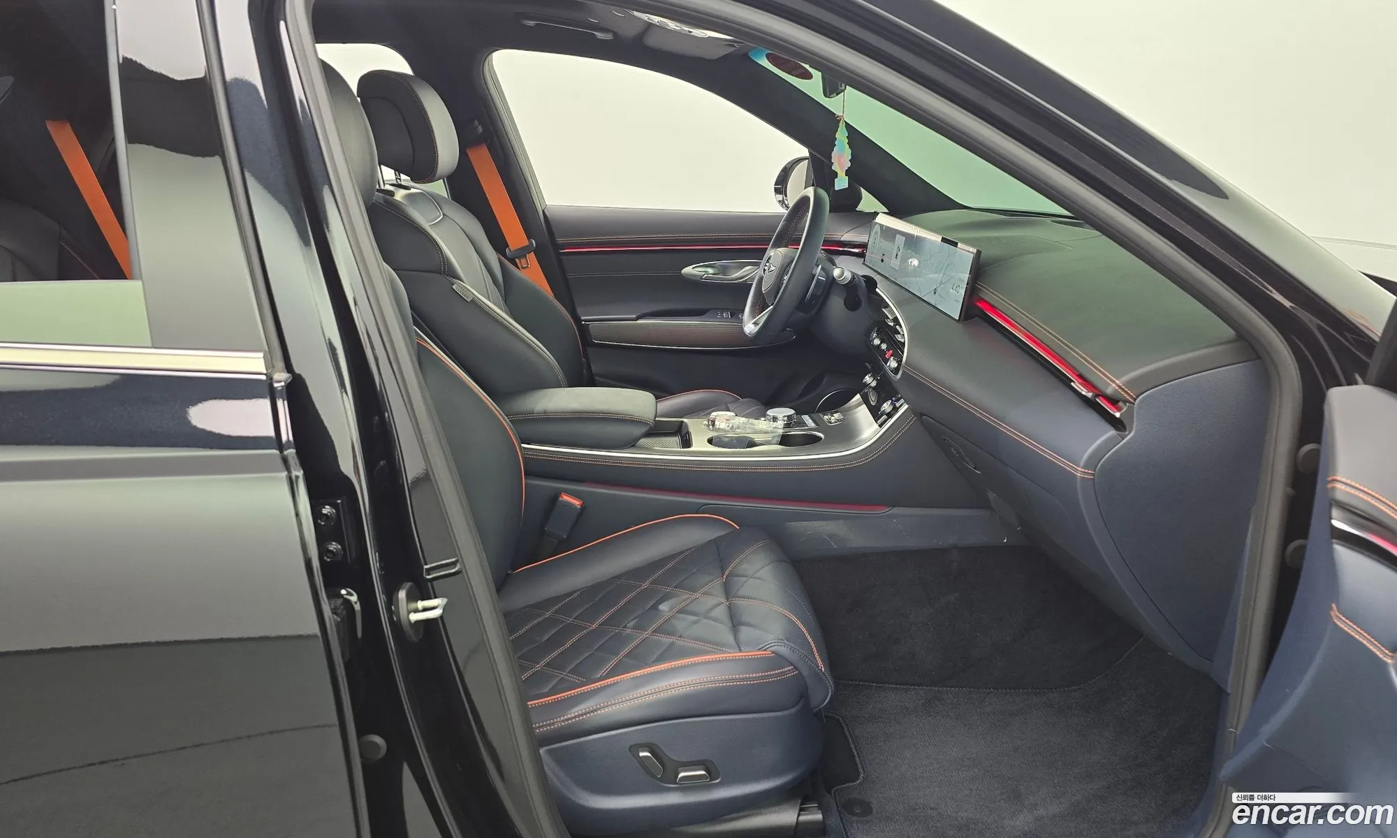 Genesis GV70 2024 — 10