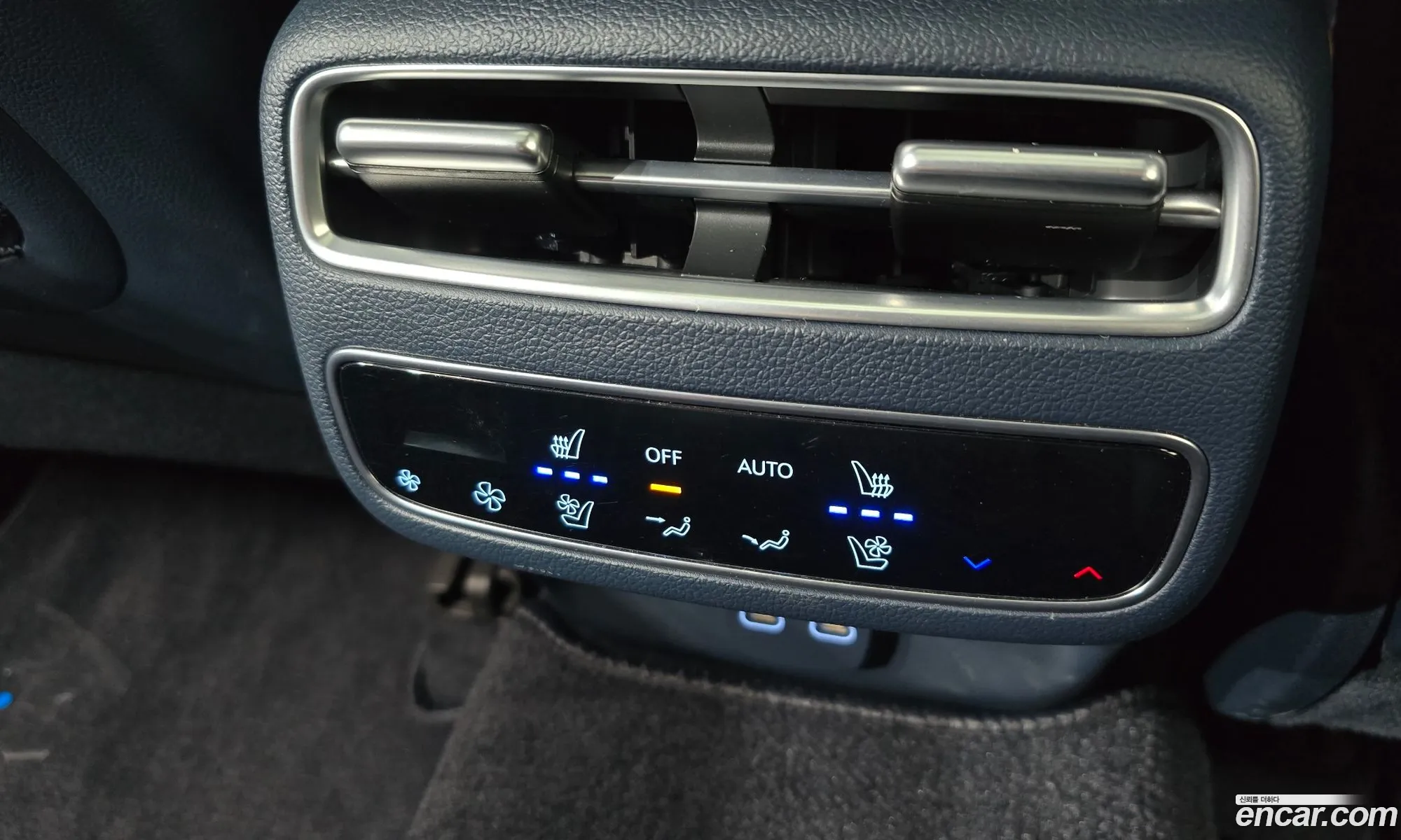 Genesis GV70 2024 — 19