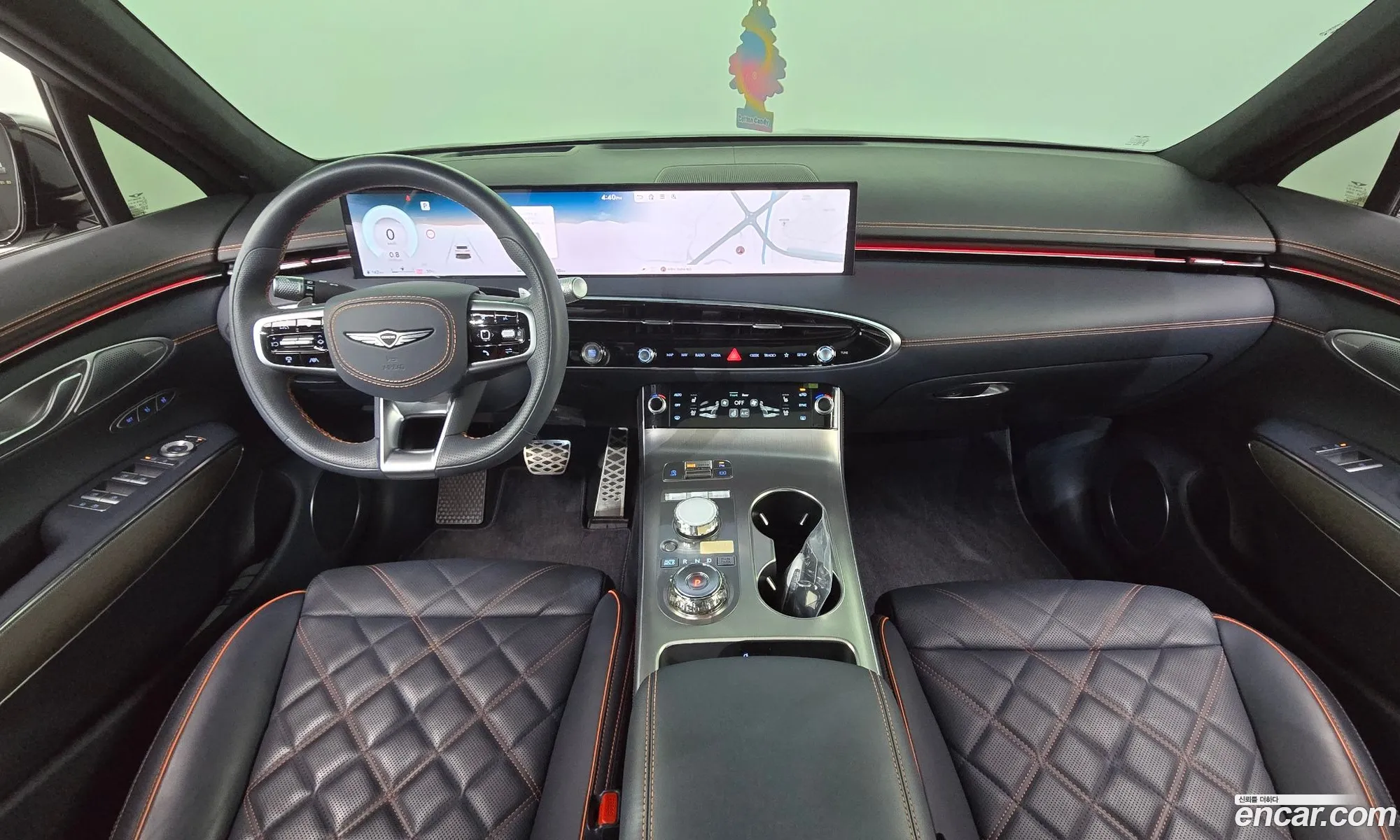 Genesis GV70 2024 — 32