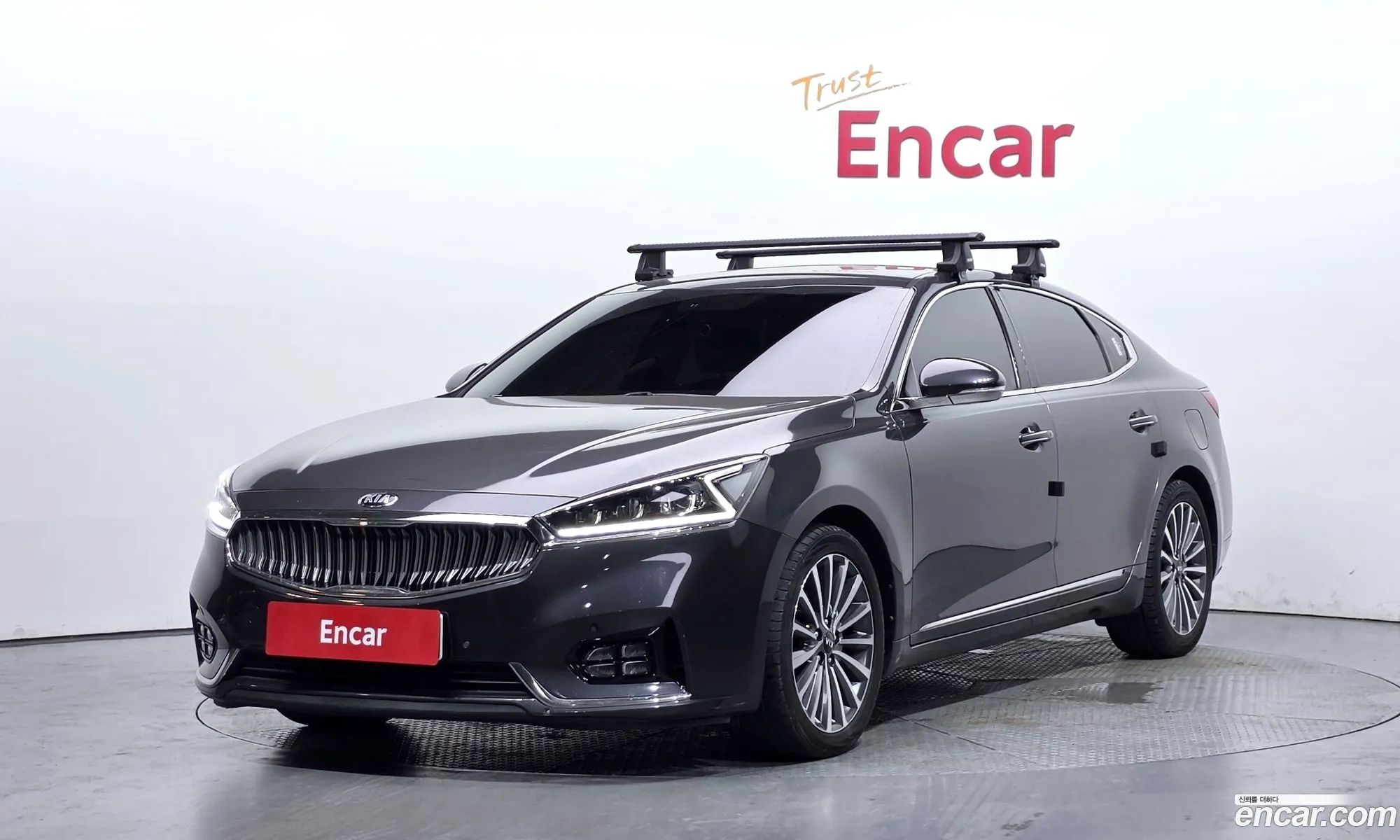 Kia K7 2018 — 23