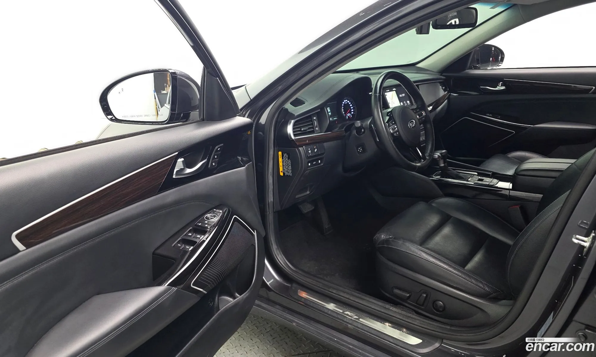 Kia K7 2018 — 3