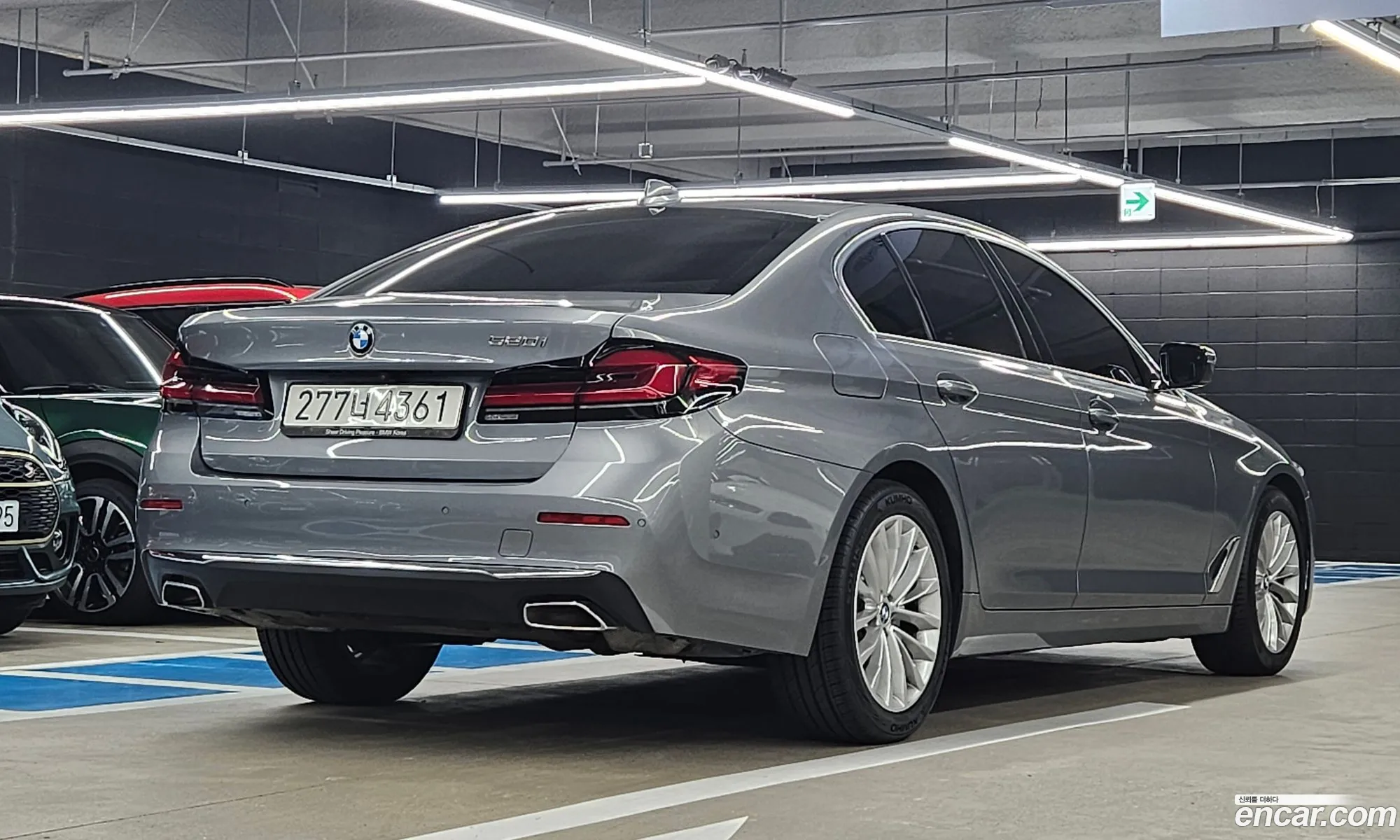 BMW 5 Series 2023 — 3