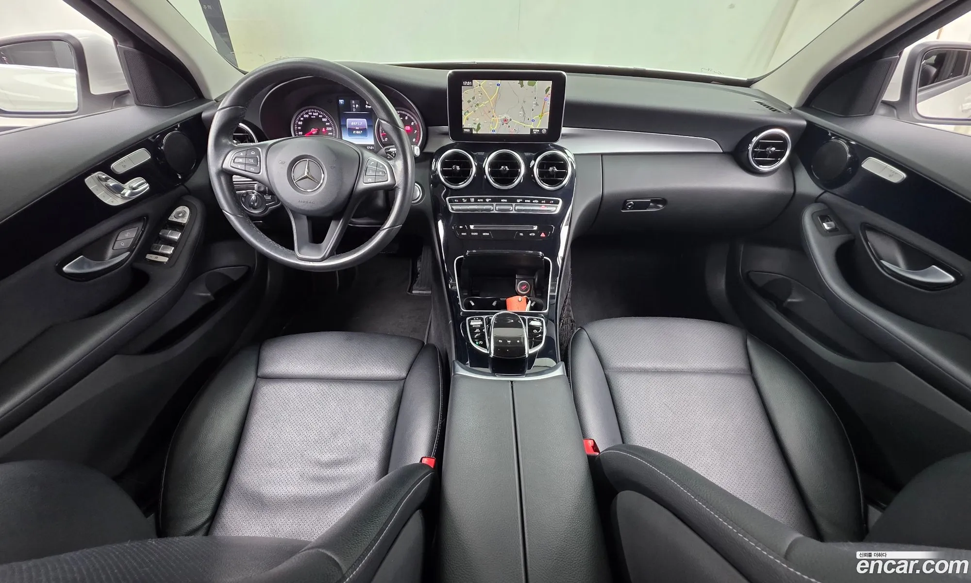Mercedes-Benz C-Class W205 2017 — 21
