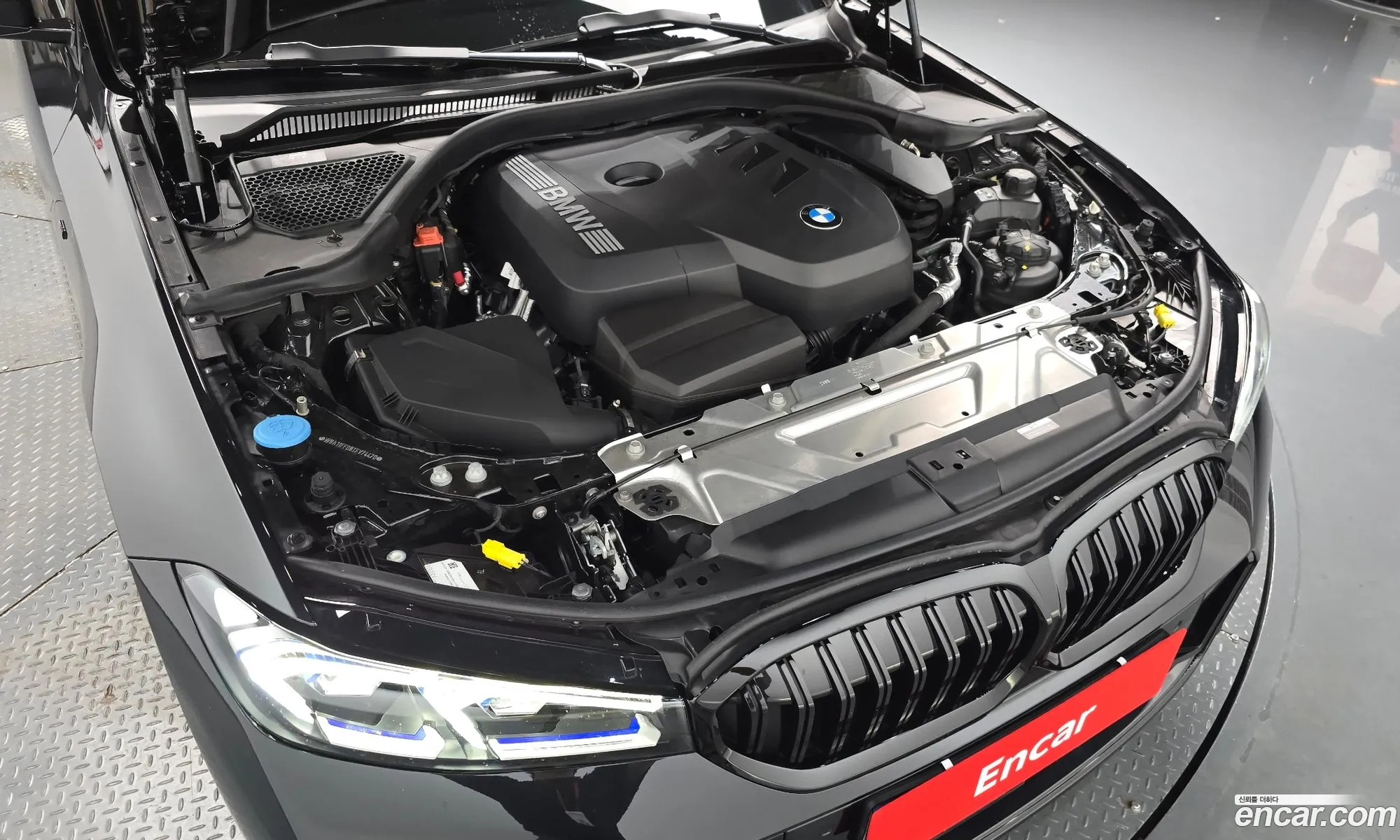 BMW 3 Series 2026 — 13