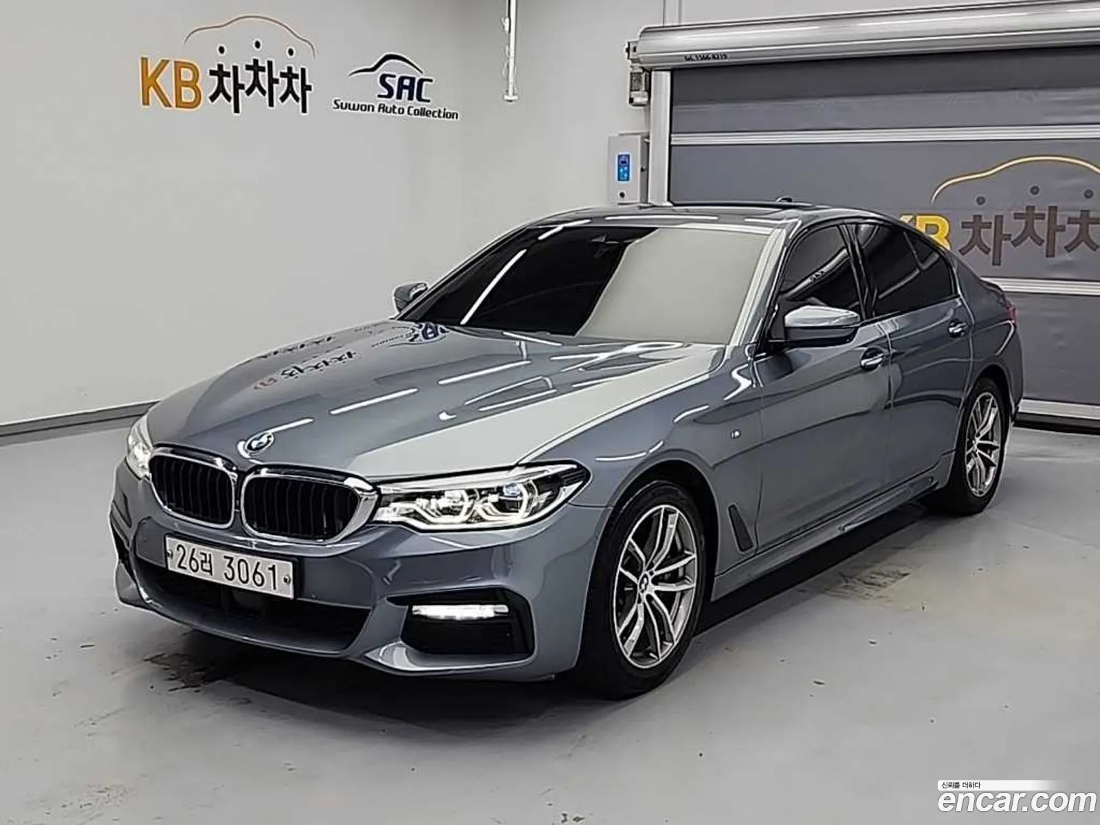 BMW 5 Series 2017 — 11