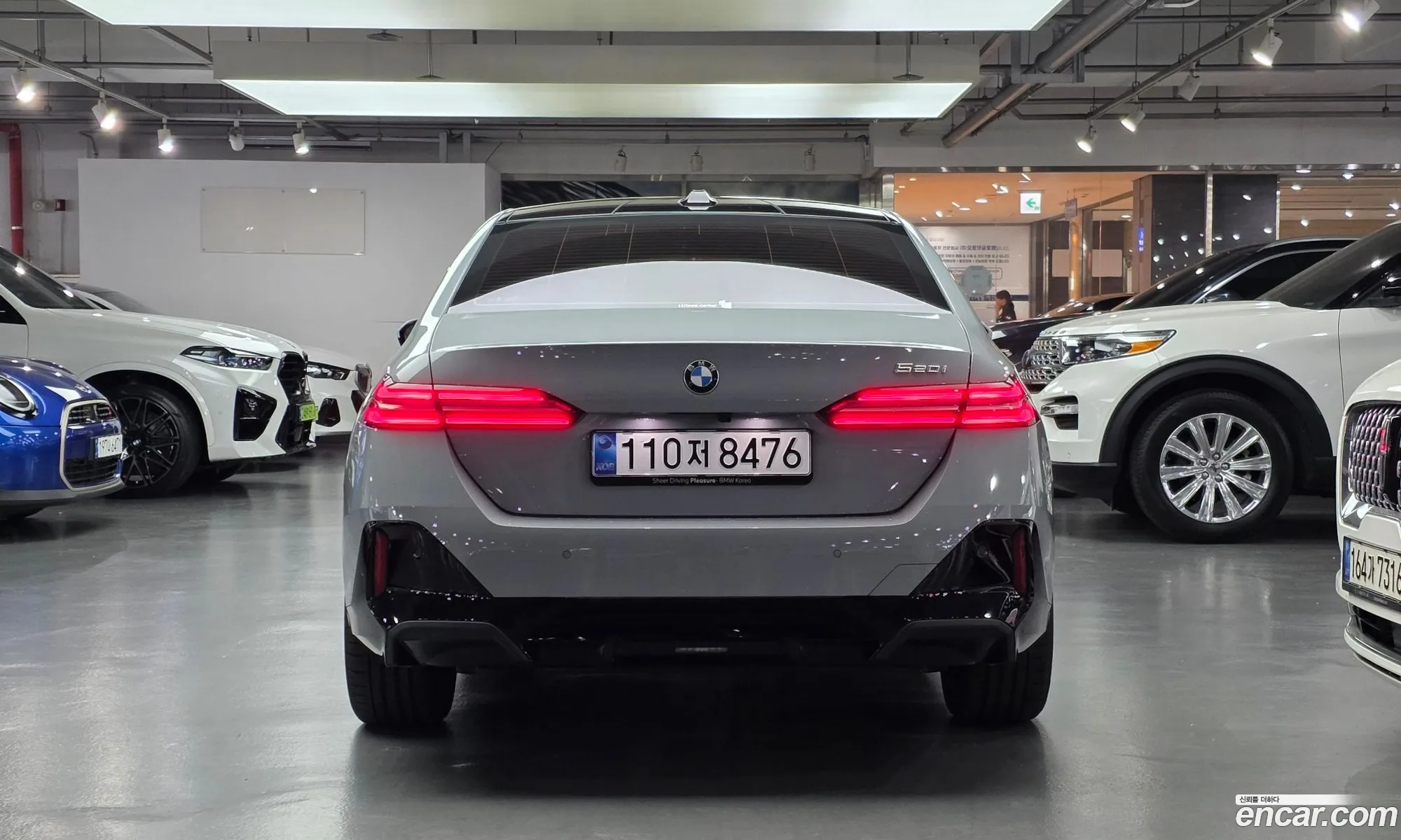 BMW 5 Series 2025 — 8