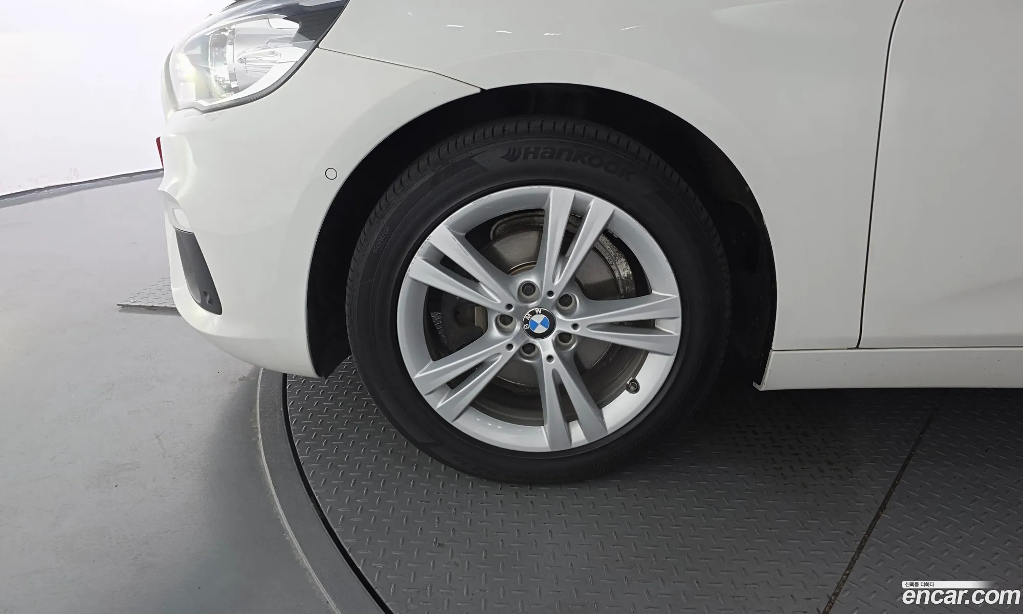 BMW 2 Series Active Tourer 2018 WBA2C1103J7A32910 — 13
