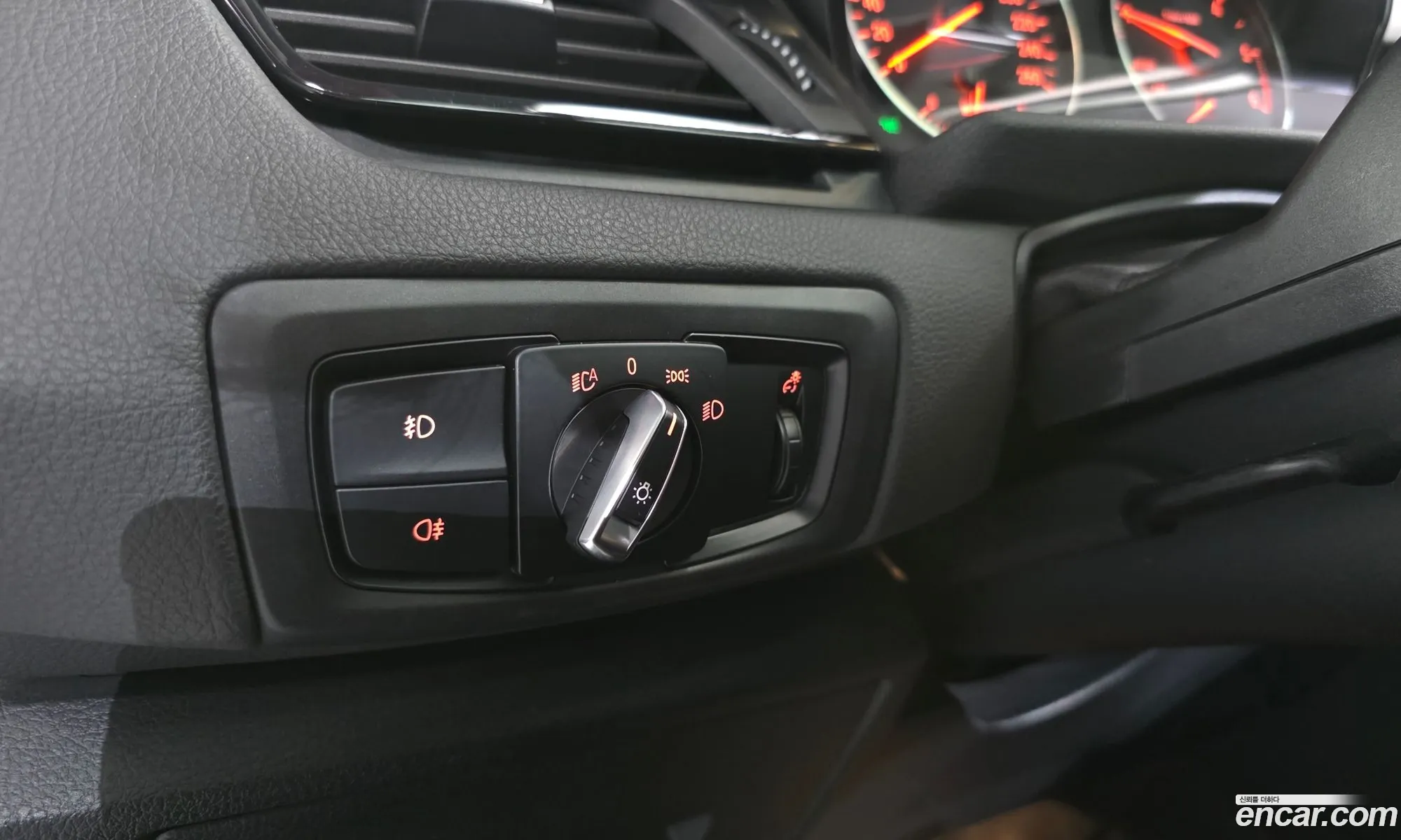BMW 2 Series Active Tourer 2018 WBA2C1103J7A32910 — 17